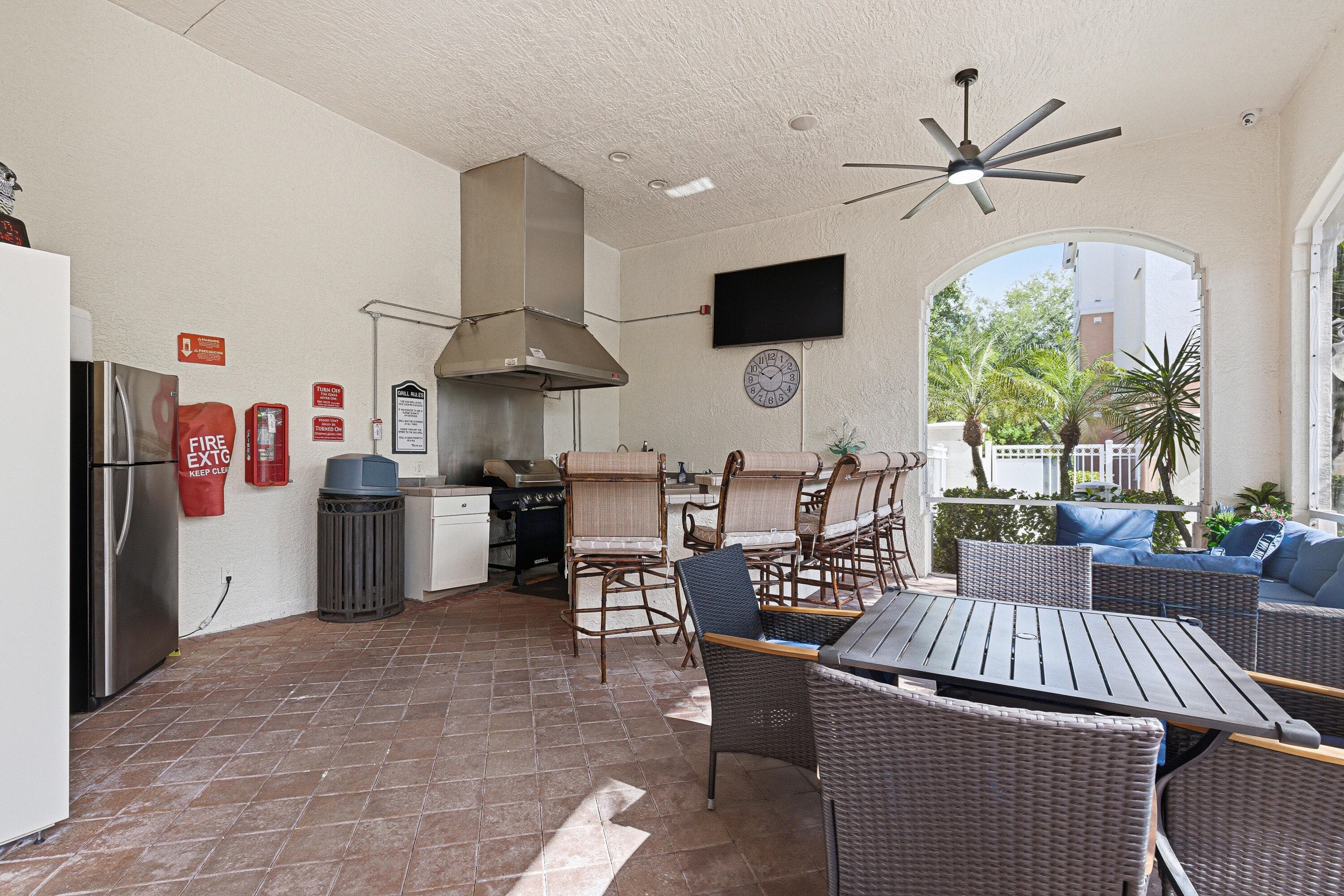 6101 Myrtlewood Circle W, Palm Beach Gardens, FL 33418 — photo 28 of 34