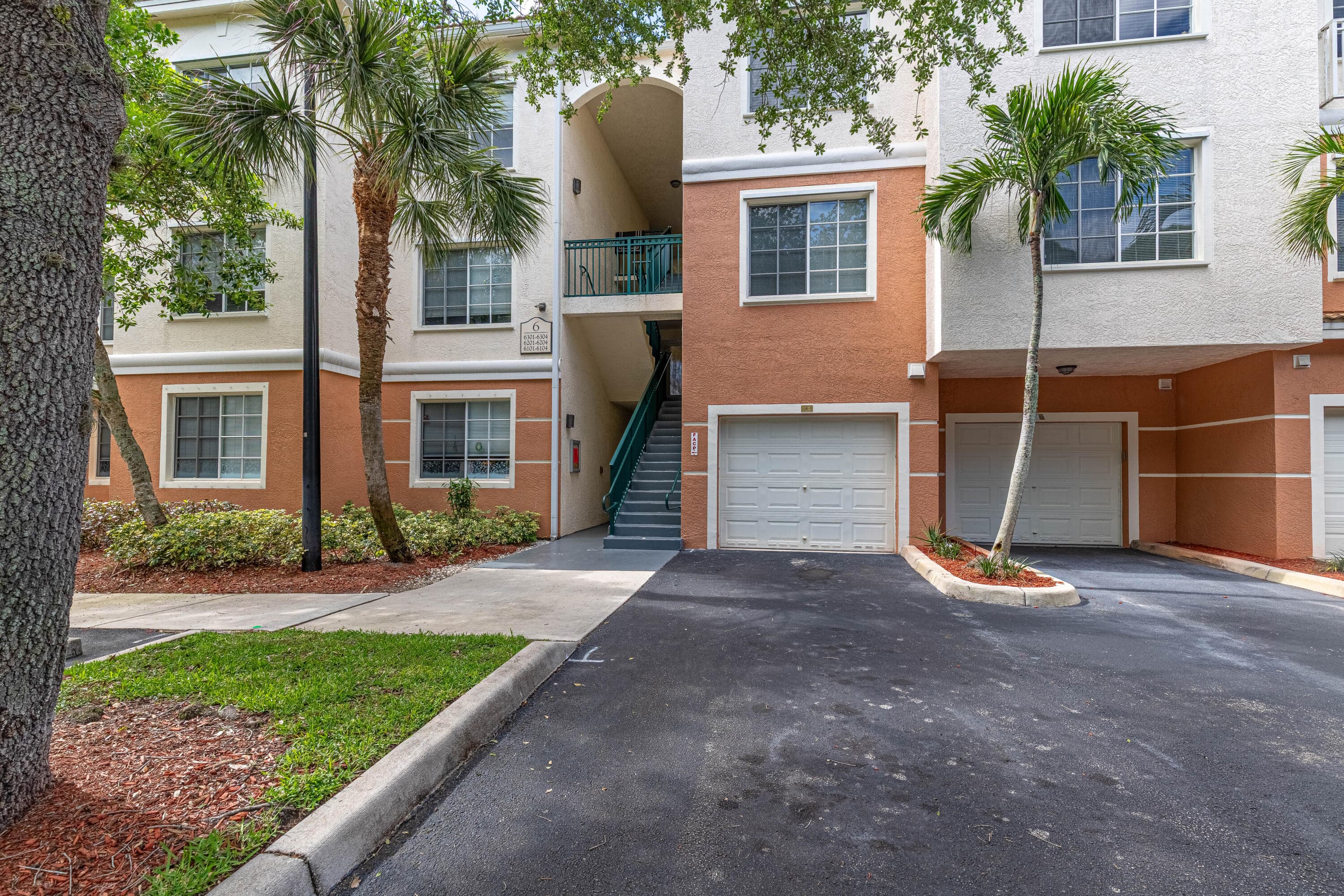 6101 Myrtlewood Circle W, Palm Beach Gardens, FL 33418 — photo 16 of 34