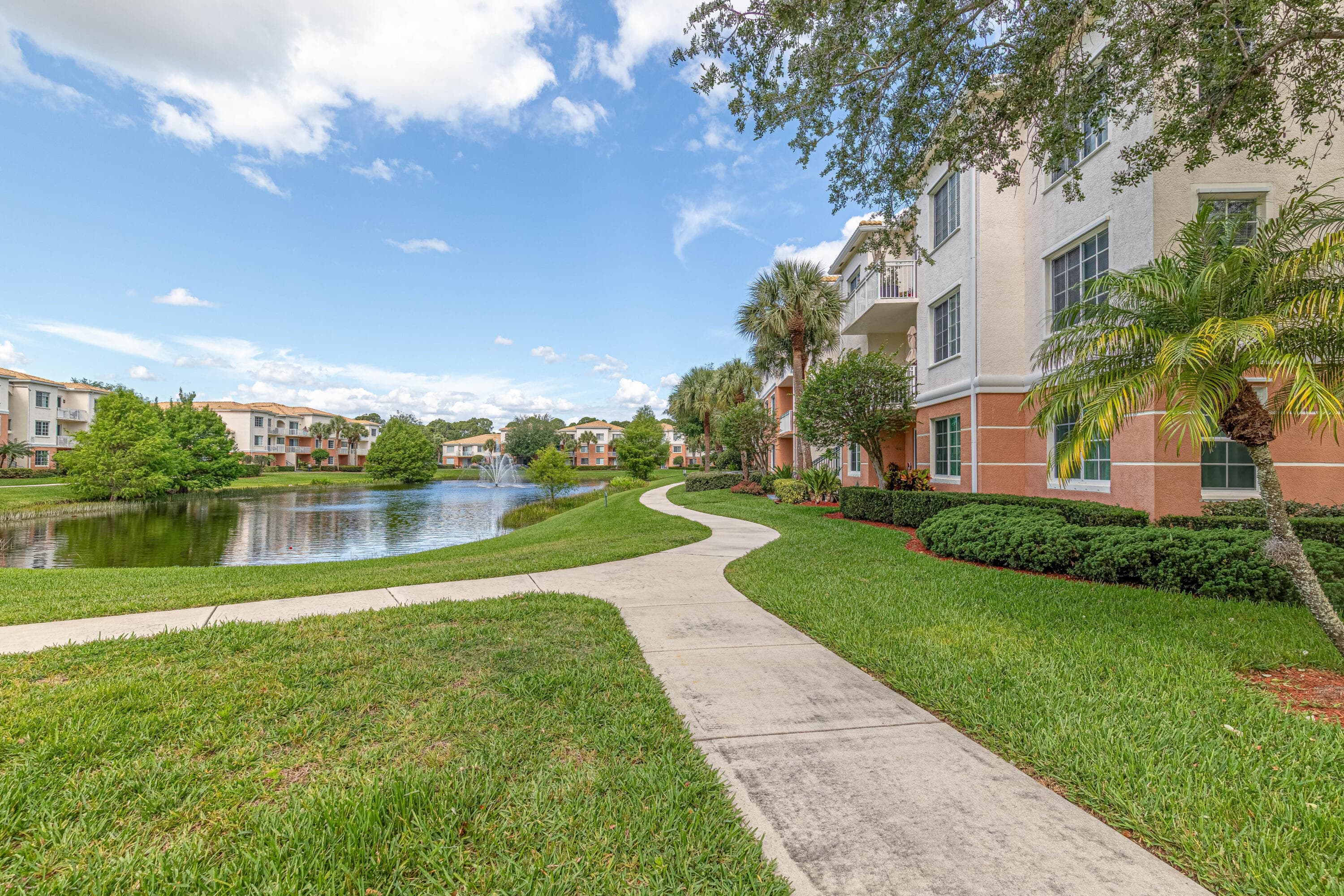 6101 Myrtlewood Circle W, Palm Beach Gardens, FL 33418 — photo