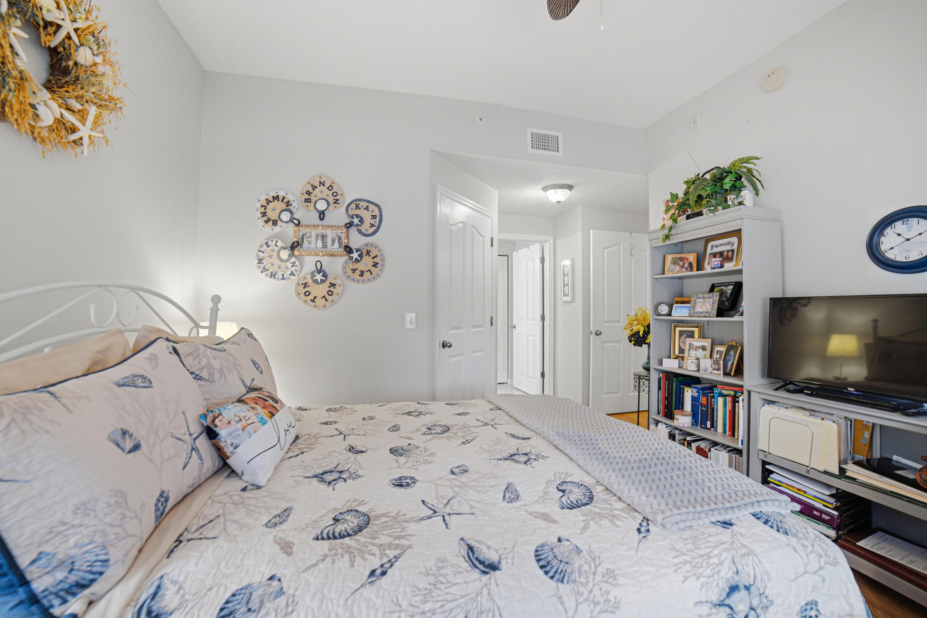 6101 Myrtlewood Circle W, Palm Beach Gardens, FL 33418 — photo 12 of 34