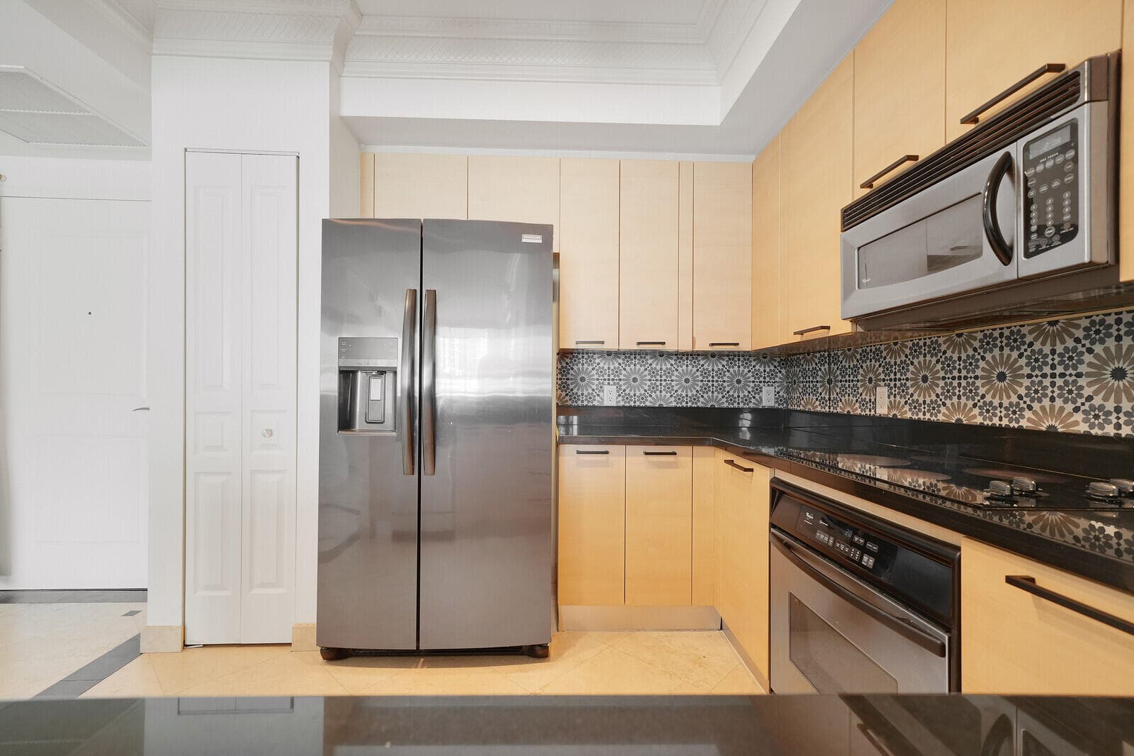 350 SE 2nd Street 860, Fort Lauderdale, FL 33301 — photo 7 of 36