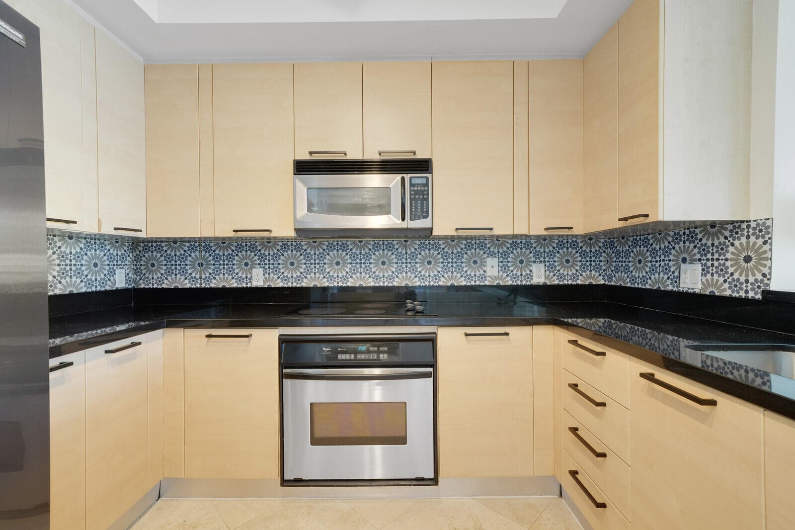 350 SE 2nd Street 860, Fort Lauderdale, FL 33301 — photo 8 of 36