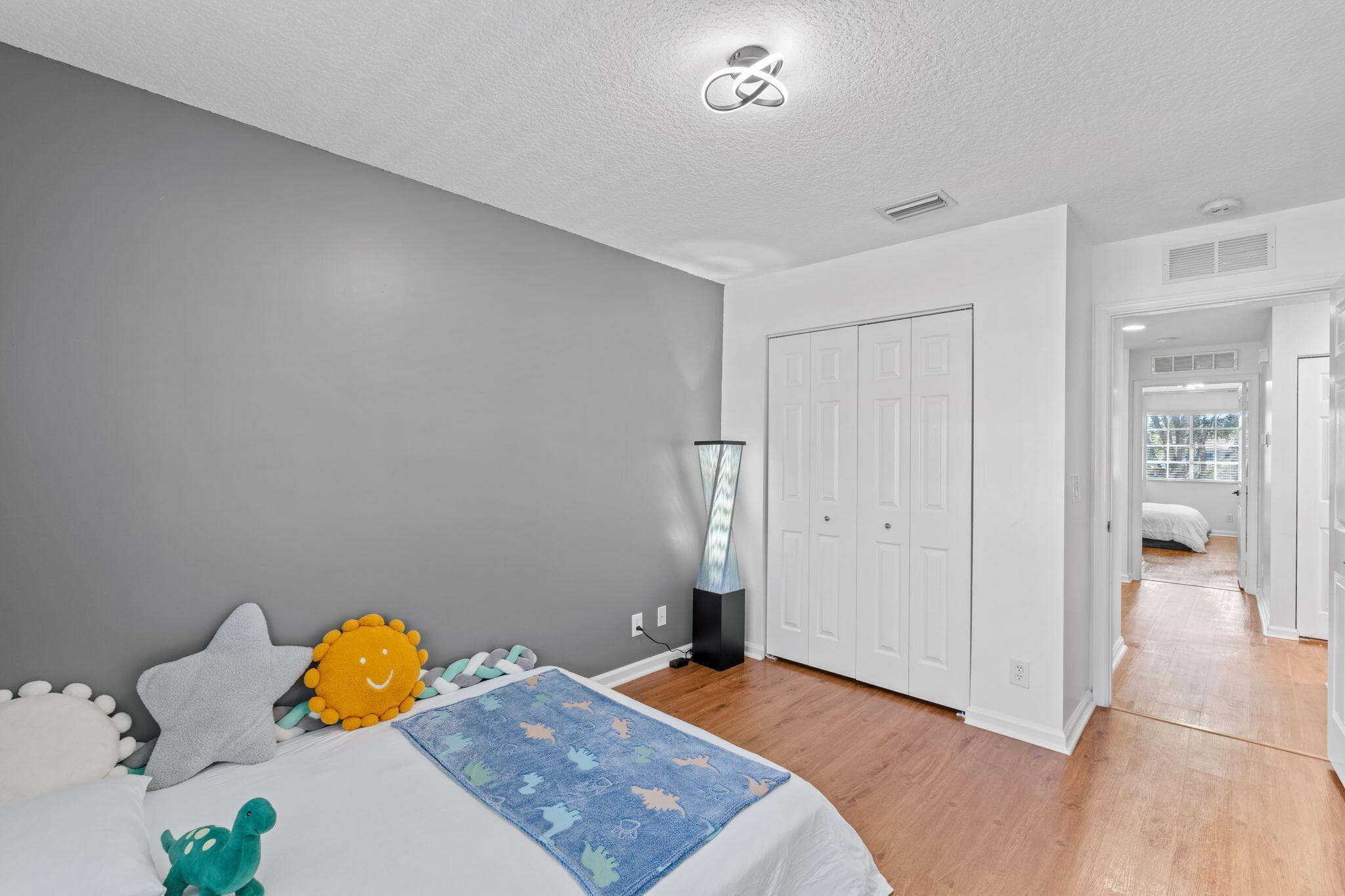 948 Imperial Lake Road, Lake Belvedere Estates, FL 33413 — photo 18 of 67