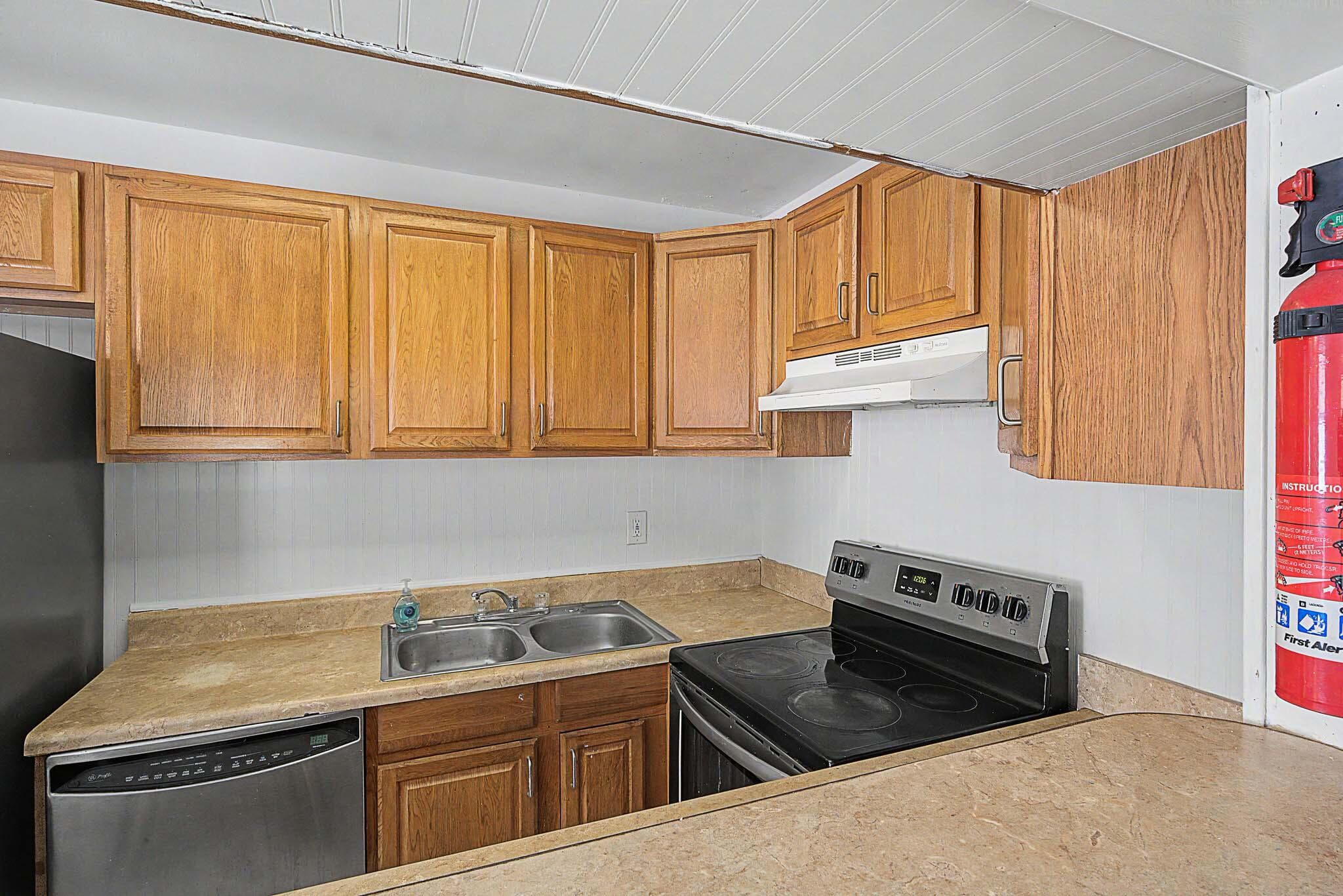 301 SE 21st Avenue, Boynton Beach, FL 33435 — photo 24 of 40