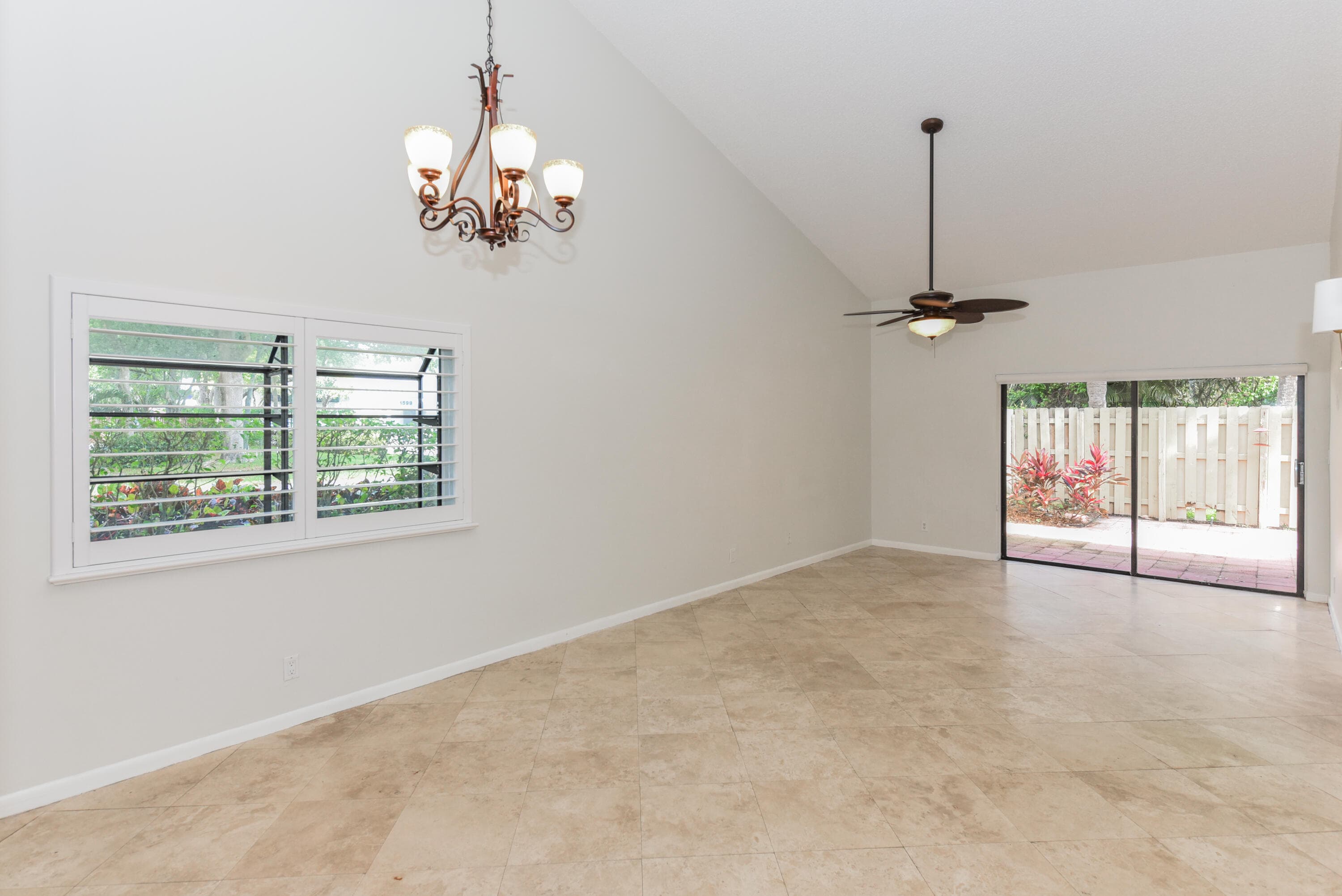 1400 NW 9th Avenue B-8, Boca Raton, FL 33486 — photo 11 of 32