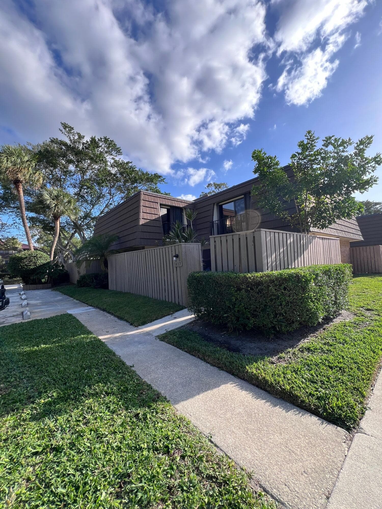 1417 14th Court, Palm Beach Gardens, FL 33410 — photo 1 of 27
