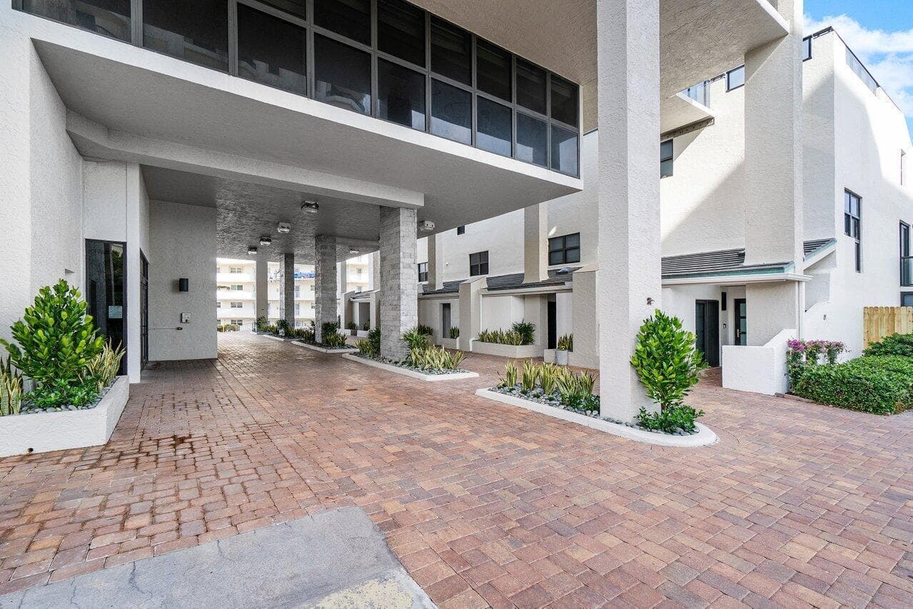 3115 S Ocean Boulevard 1001, Highland Beach, FL 33487 — photo 2 of 54
