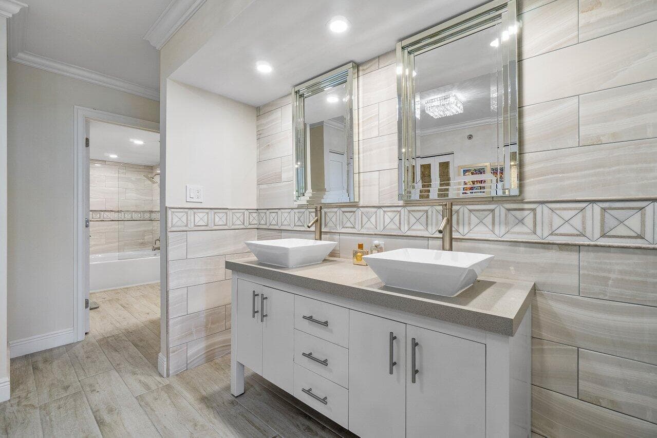 3115 S Ocean Boulevard 1001, Highland Beach, FL 33487 — photo 15 of 54