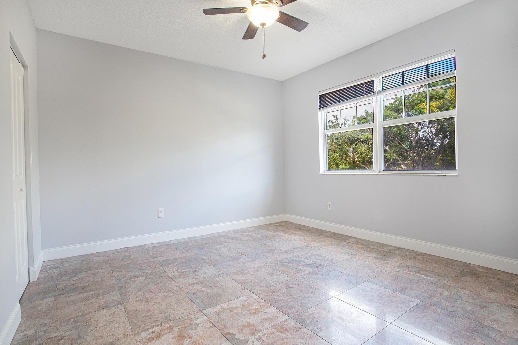 5860 W Sample Road 204, Coral Springs, FL 33063 — photo 14 of 21