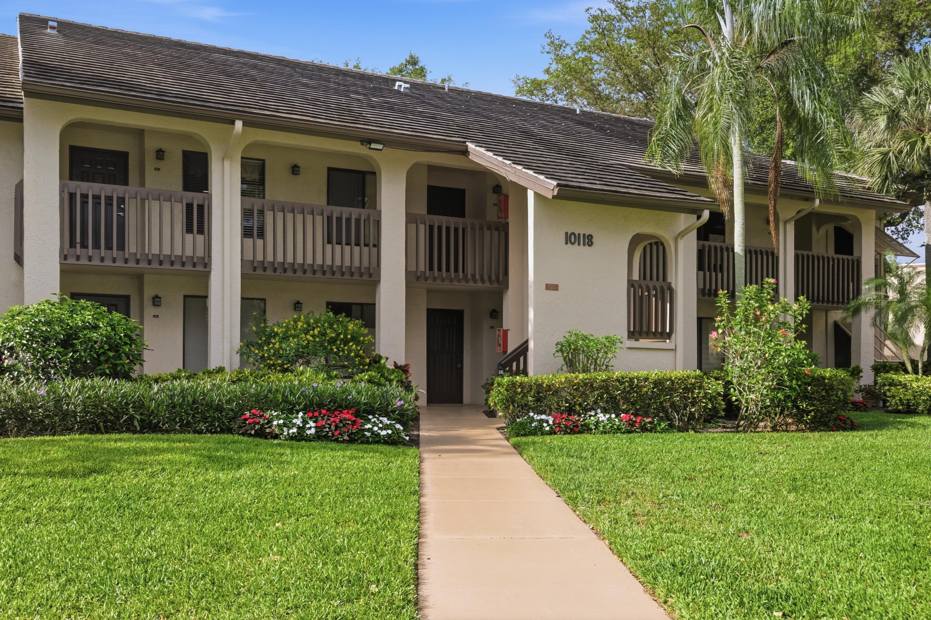 10118 Mangrove Drive 105, Boynton Beach, FL 33437 — photo 1 of 26