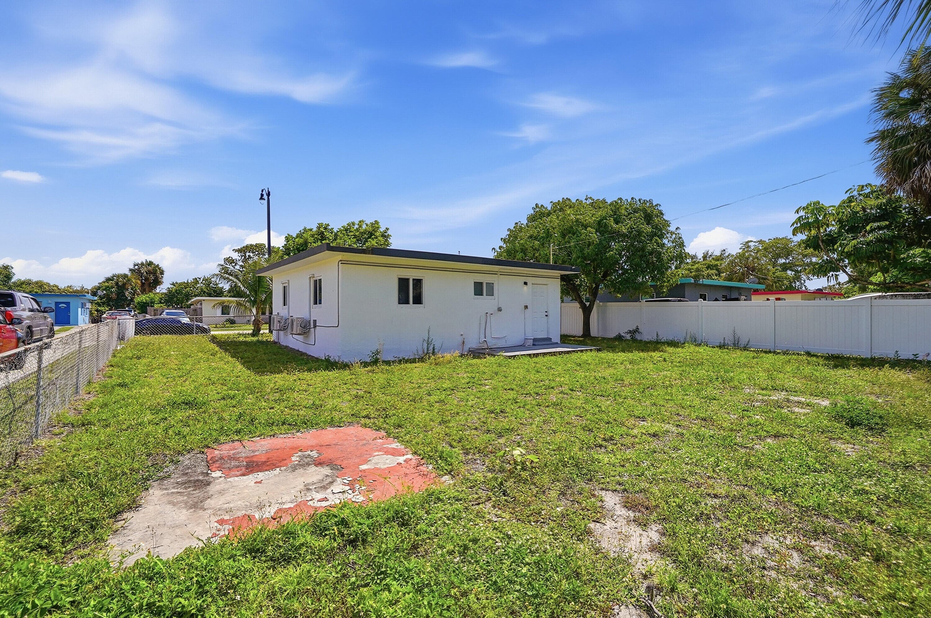 2625 NW 10th Street, Pompano Beach, FL 33069 — photo 17 of 19