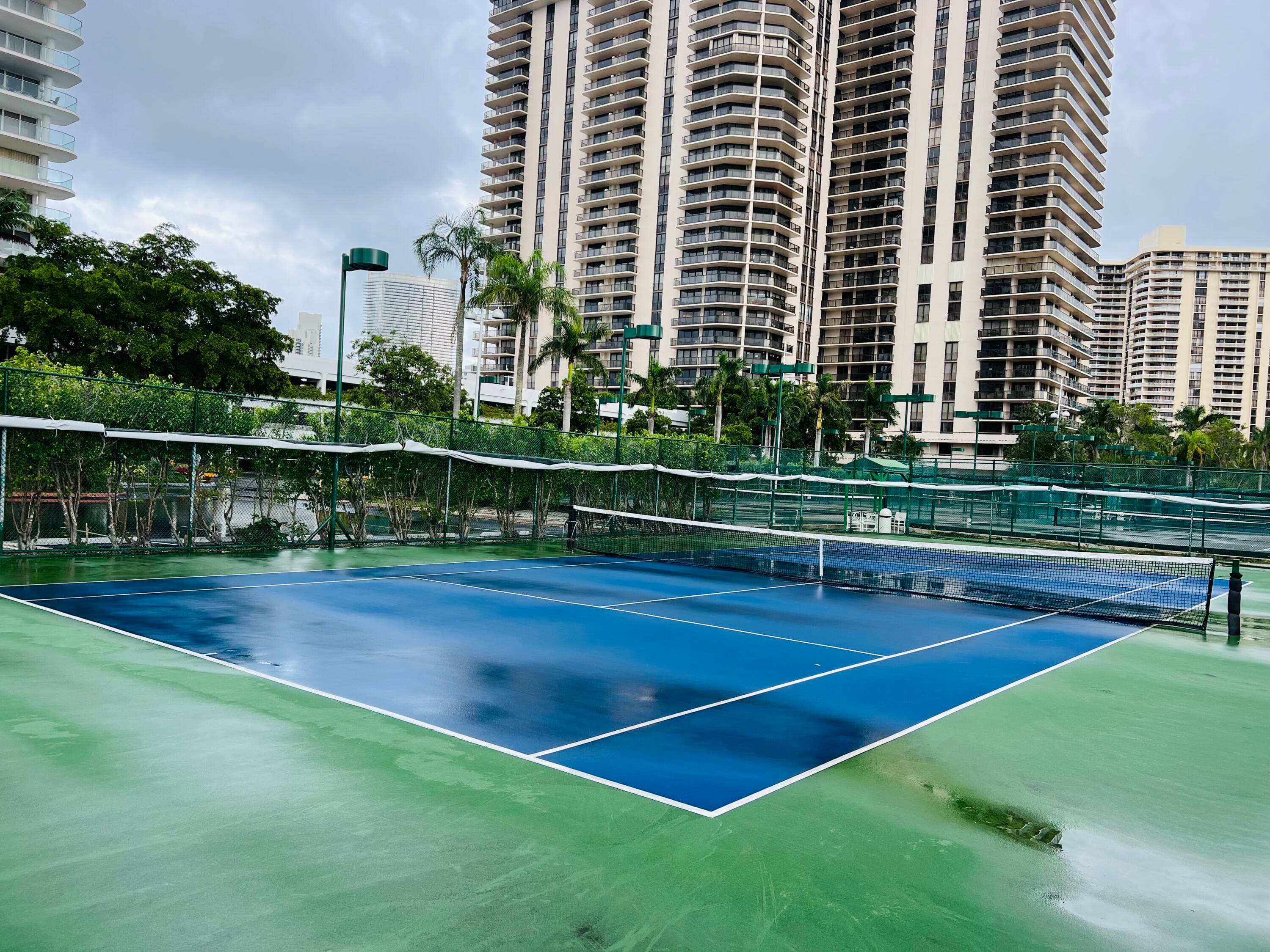 19707 Turnberry Way 12e, Aventura, FL 33180 — photo 32 of 33