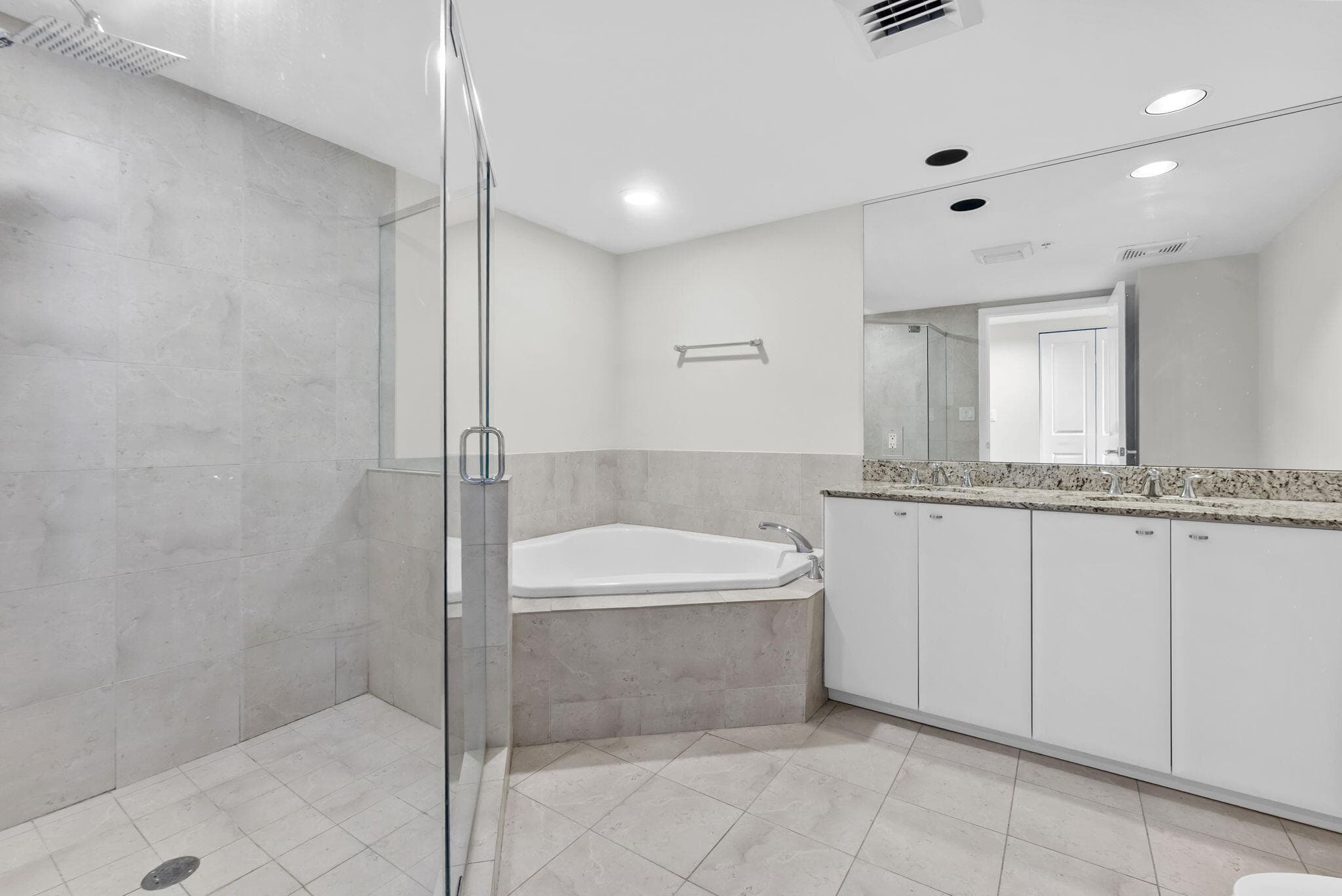 600 W Las Olas Boulevard 502s, Fort Lauderdale, FL 33312 — photo 18 of 55