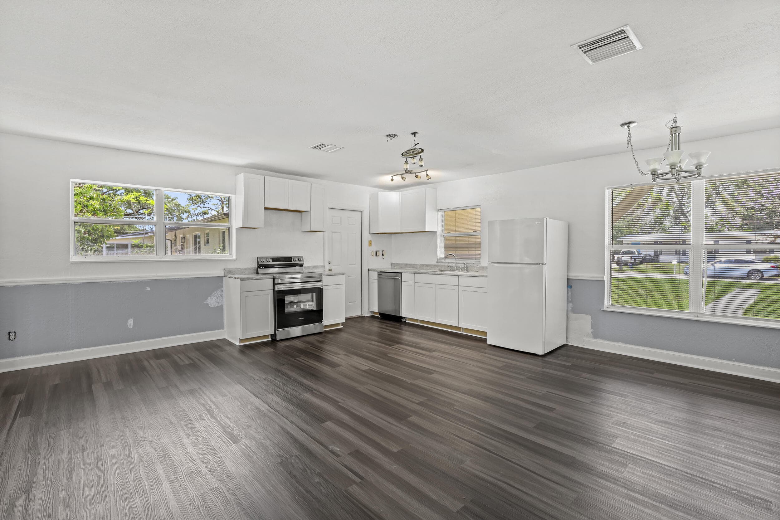 180 SE Serenata Court, Port St. Lucie, FL 34983 — photo 17 of 39