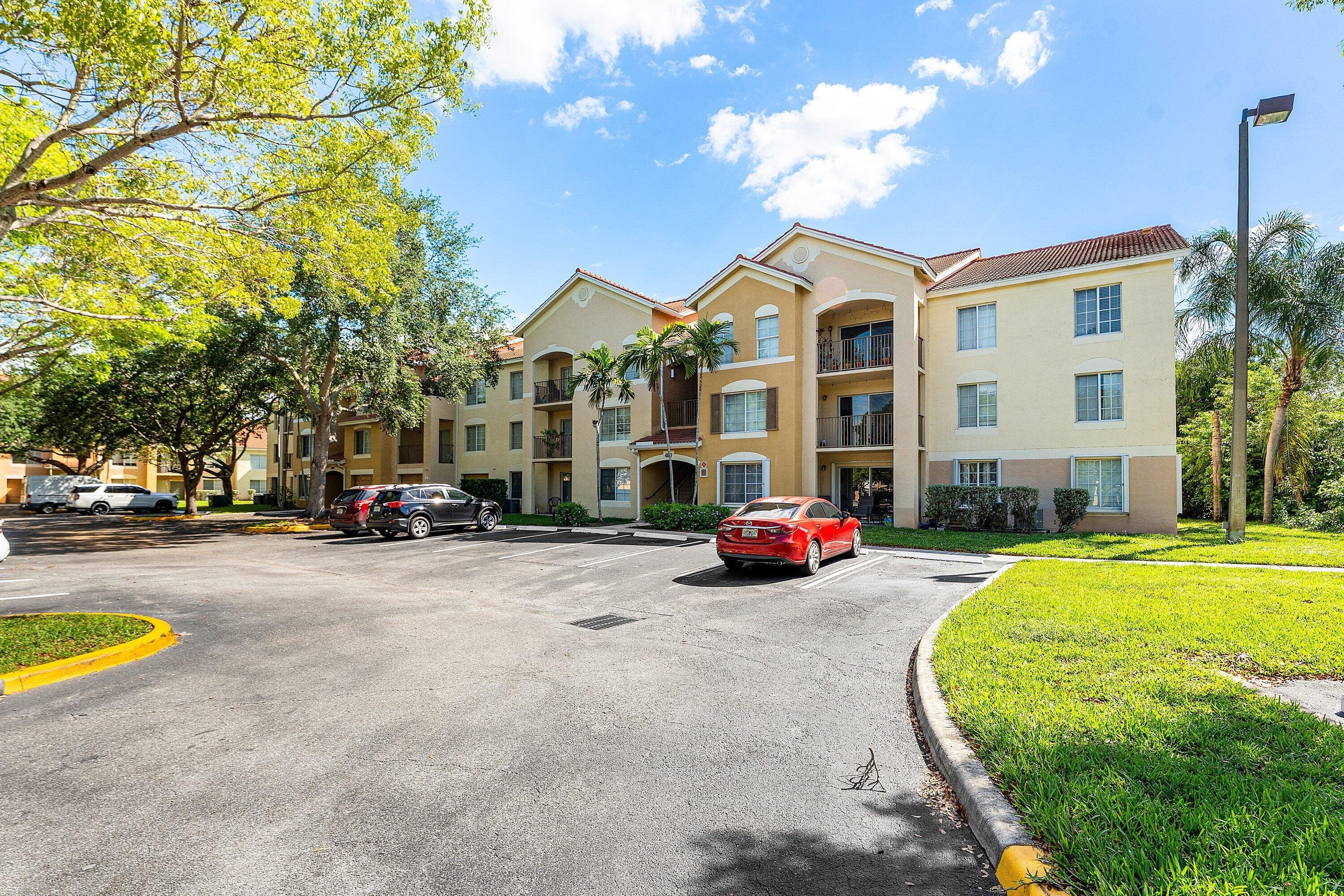 4180 W San Marino Boulevard 107, West Palm Beach, FL 33409 — photo 1 of 23