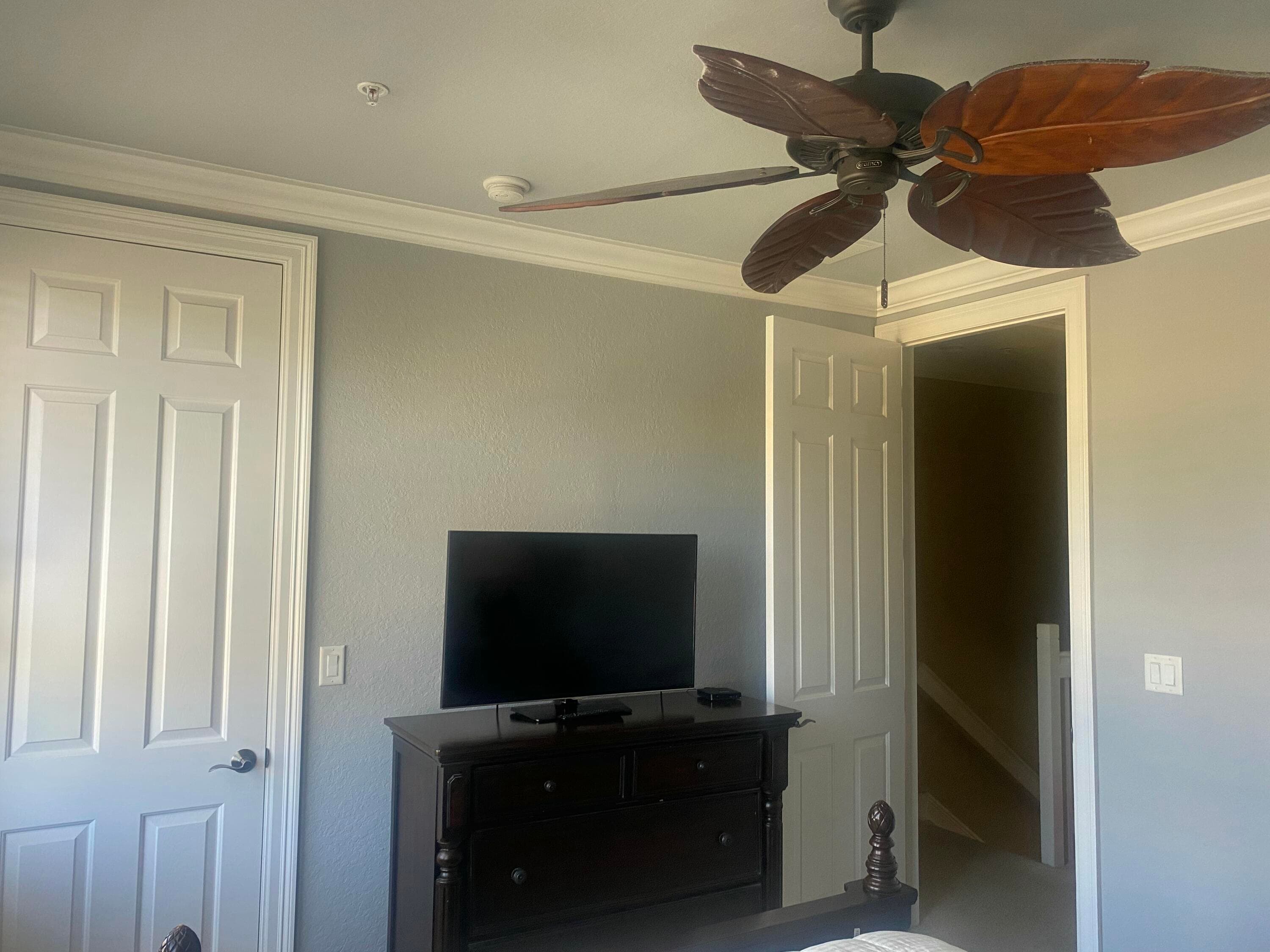 1740 San Benito Way 2, West Palm Beach, FL 33401 — photo 3 of 23