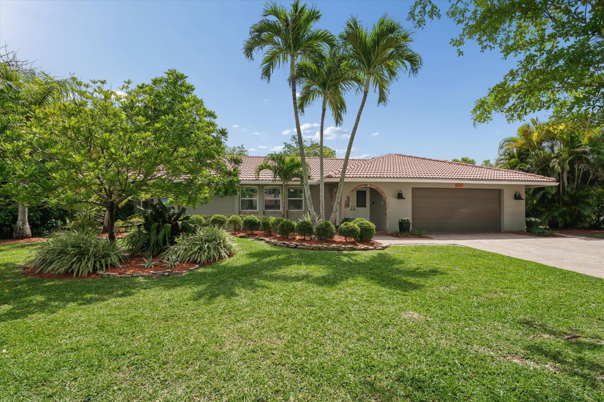 2691 NW 106th Avenue, Coral Springs, FL 33065 — photo 2 of 43