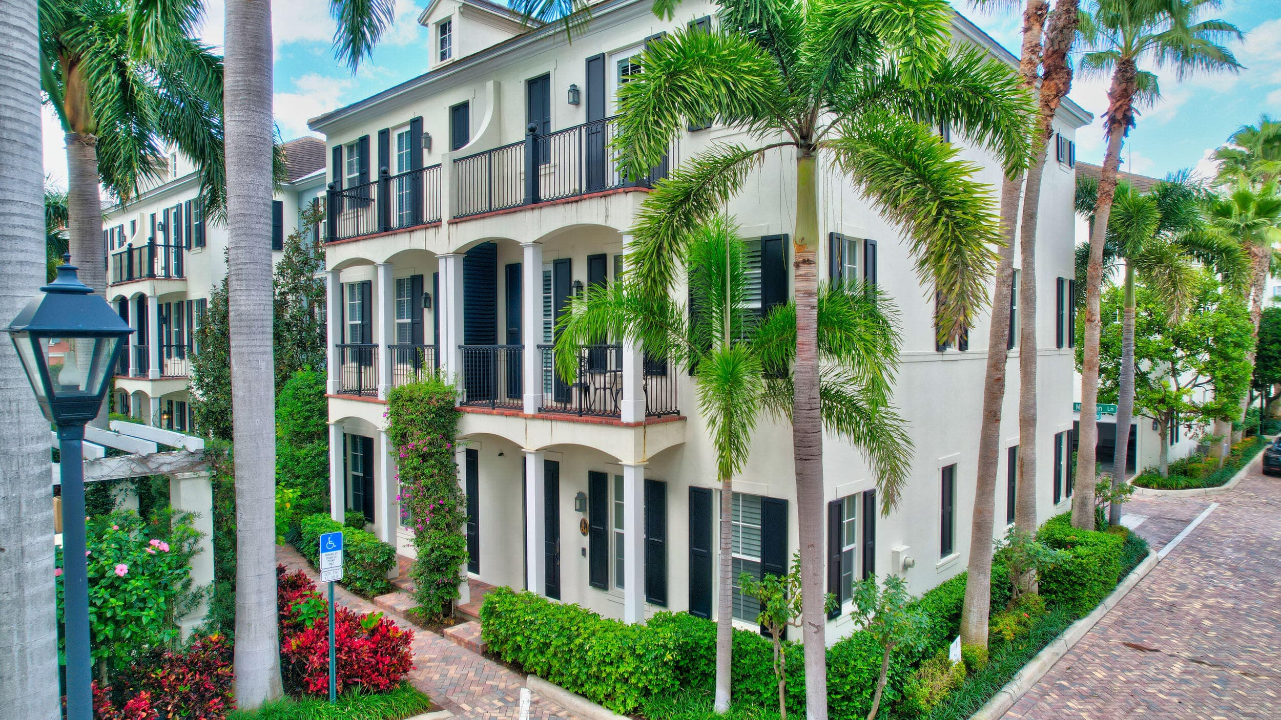 134 Madison Lane, Delray Beach, FL 33444 — photo 1 of 58