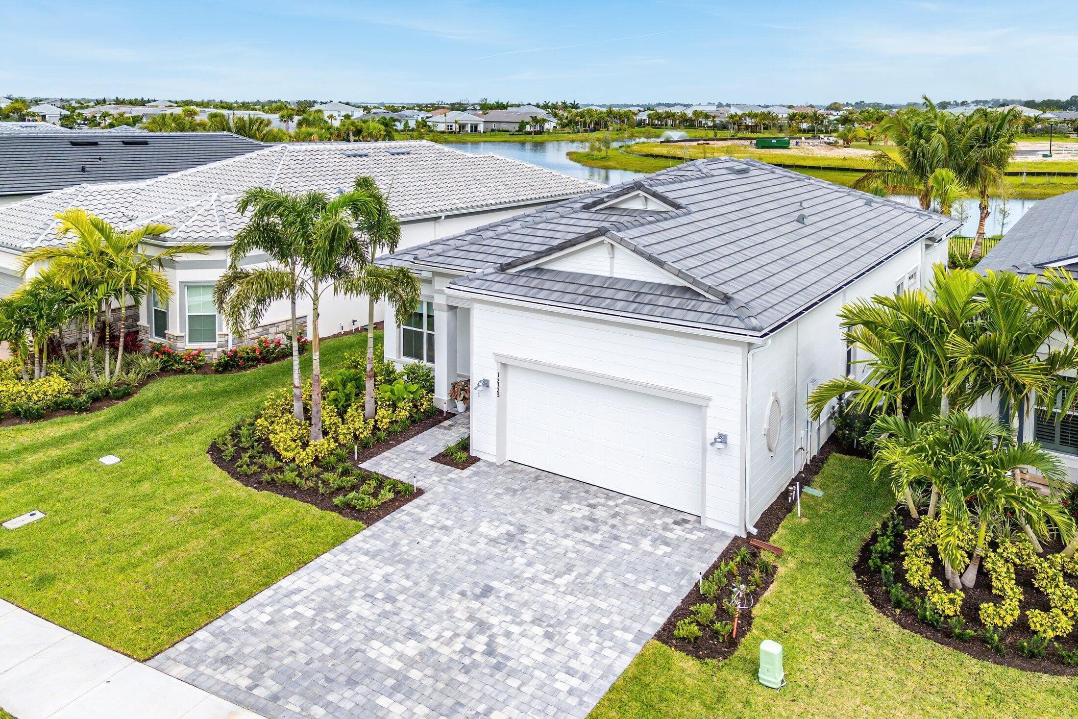 12325 Frontline Lane, Palm Beach Gardens, FL 33412 — photo 2 of 52