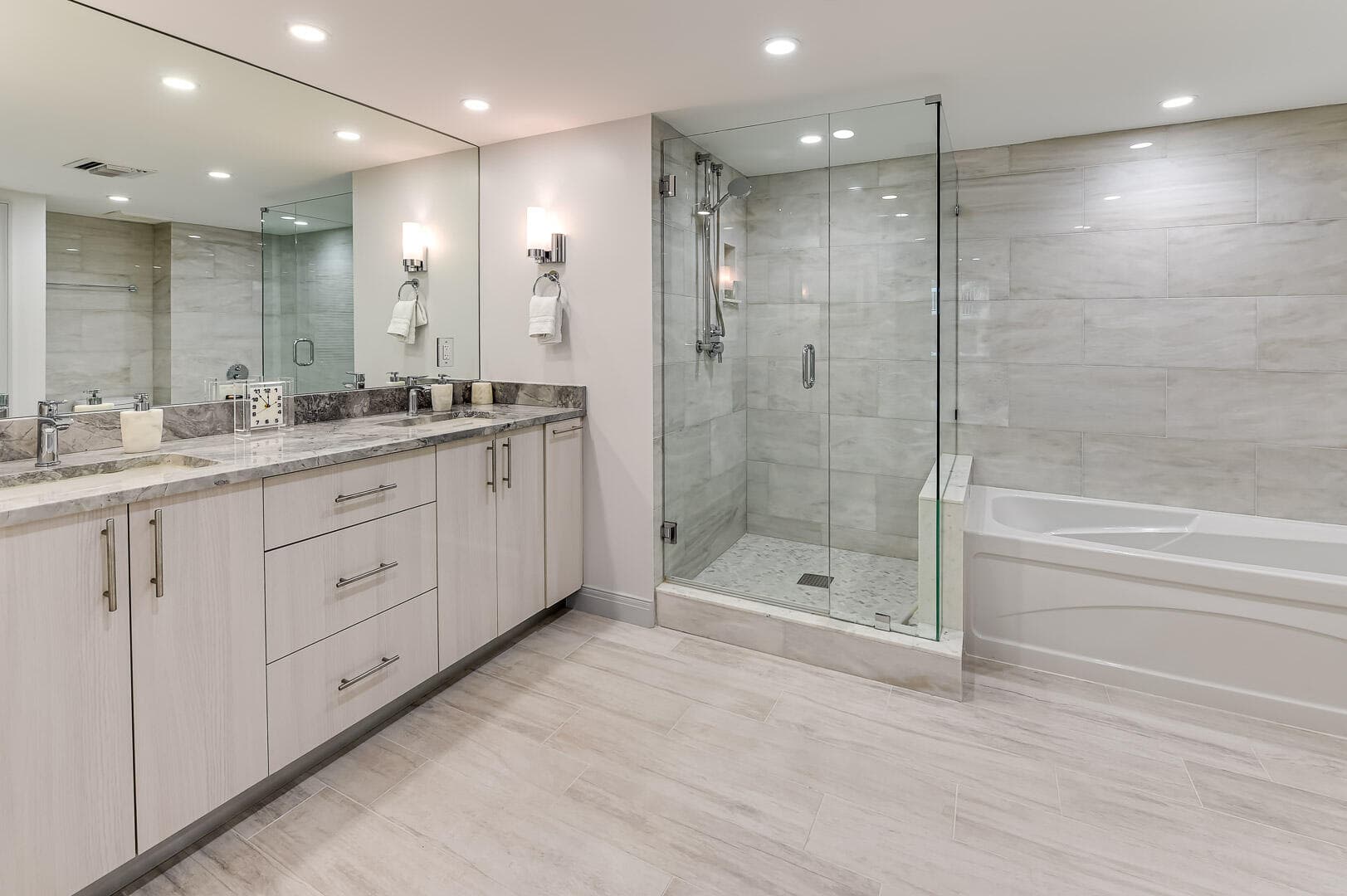 340 S Ocean Boulevard 2b, Palm Beach, FL 33480 — photo 10 of 14