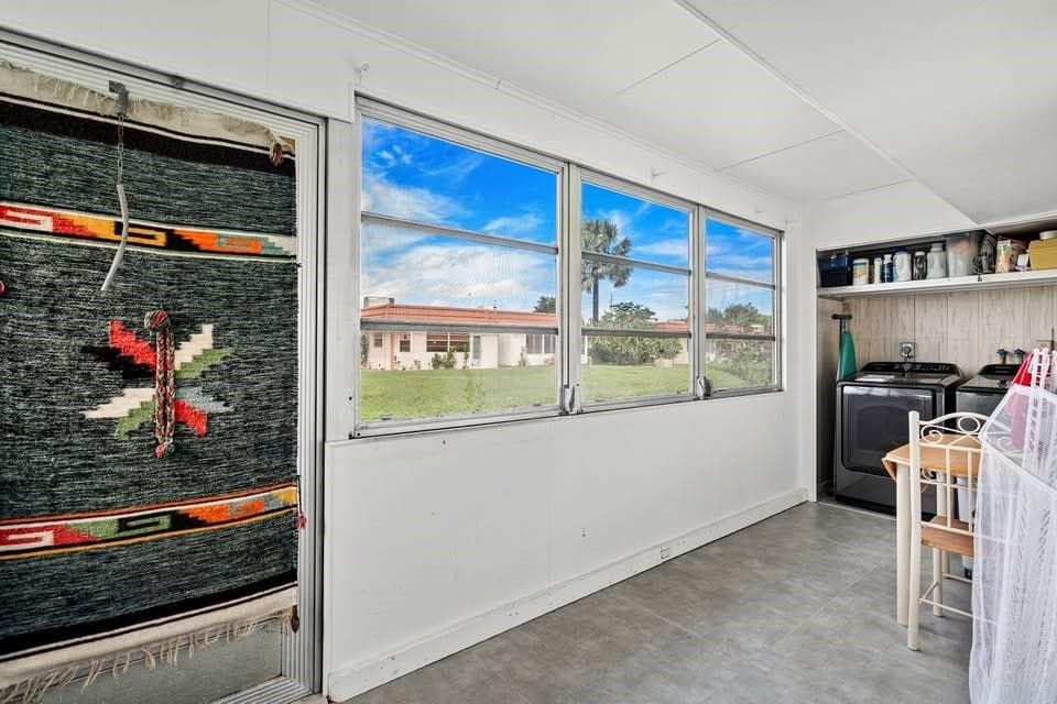 156 Seville, Delray Beach, FL 33446 — photo 17 of 19