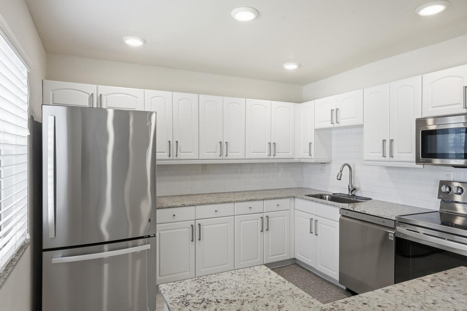 563 Piedmont L, Delray Beach, FL 33484 — photo 18 of 39