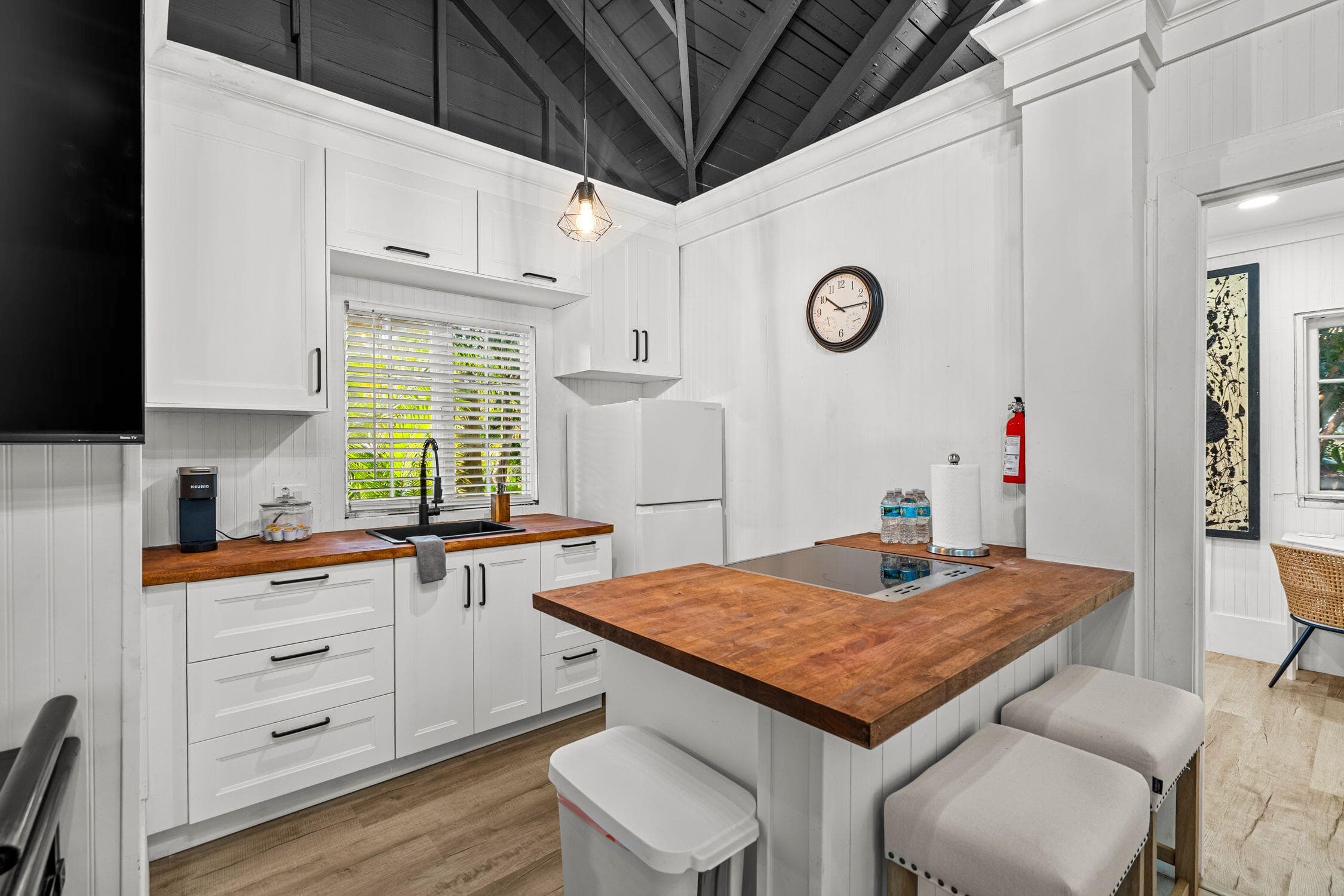 1017 SW 4th Street, Fort Lauderdale, FL 33312 — photo 7 of 18
