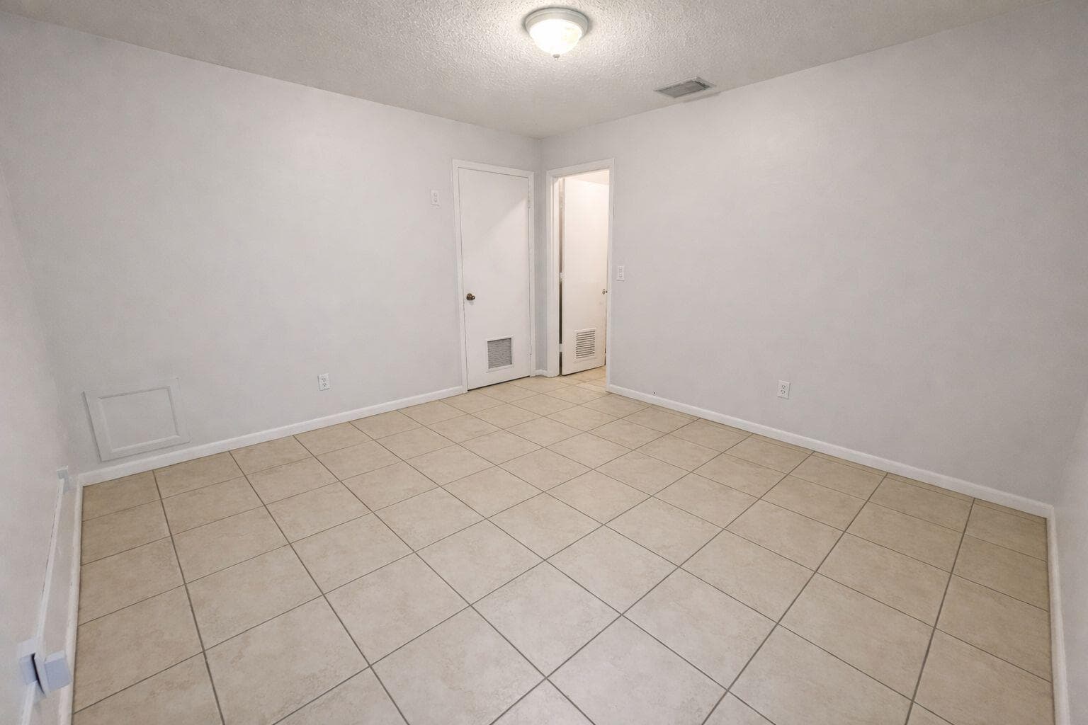 1504 41st Avenue, Vero Beach, FL 32960 — photo 9 of 14