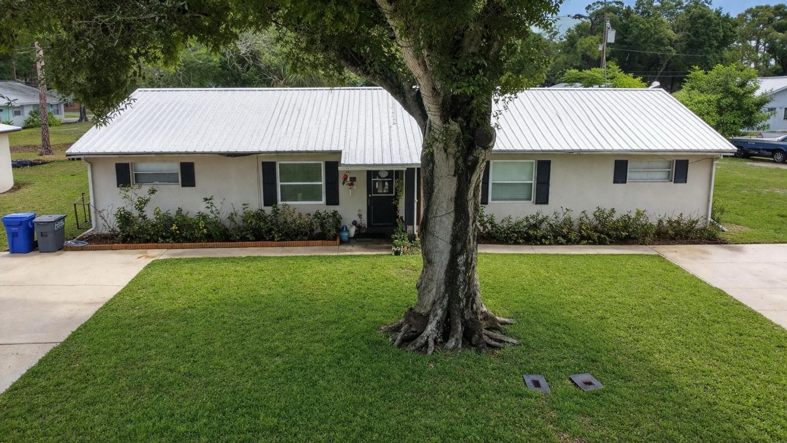 1504 41st Avenue, Vero Beach, FL 32960 — photo 2 of 14
