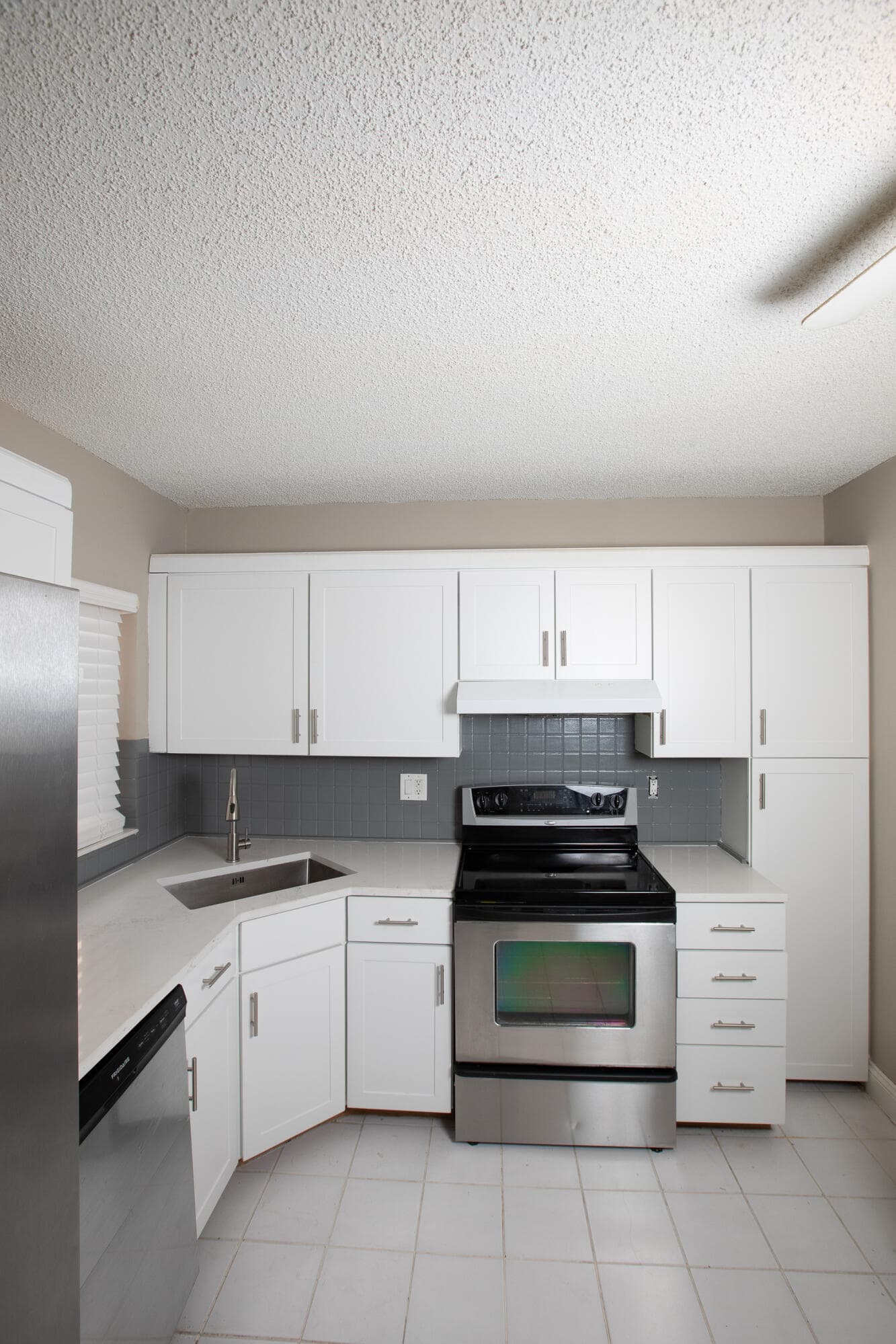 2738 S Carambola Circle S 1913, Coconut Creek, FL 33066 — photo 4 of 39