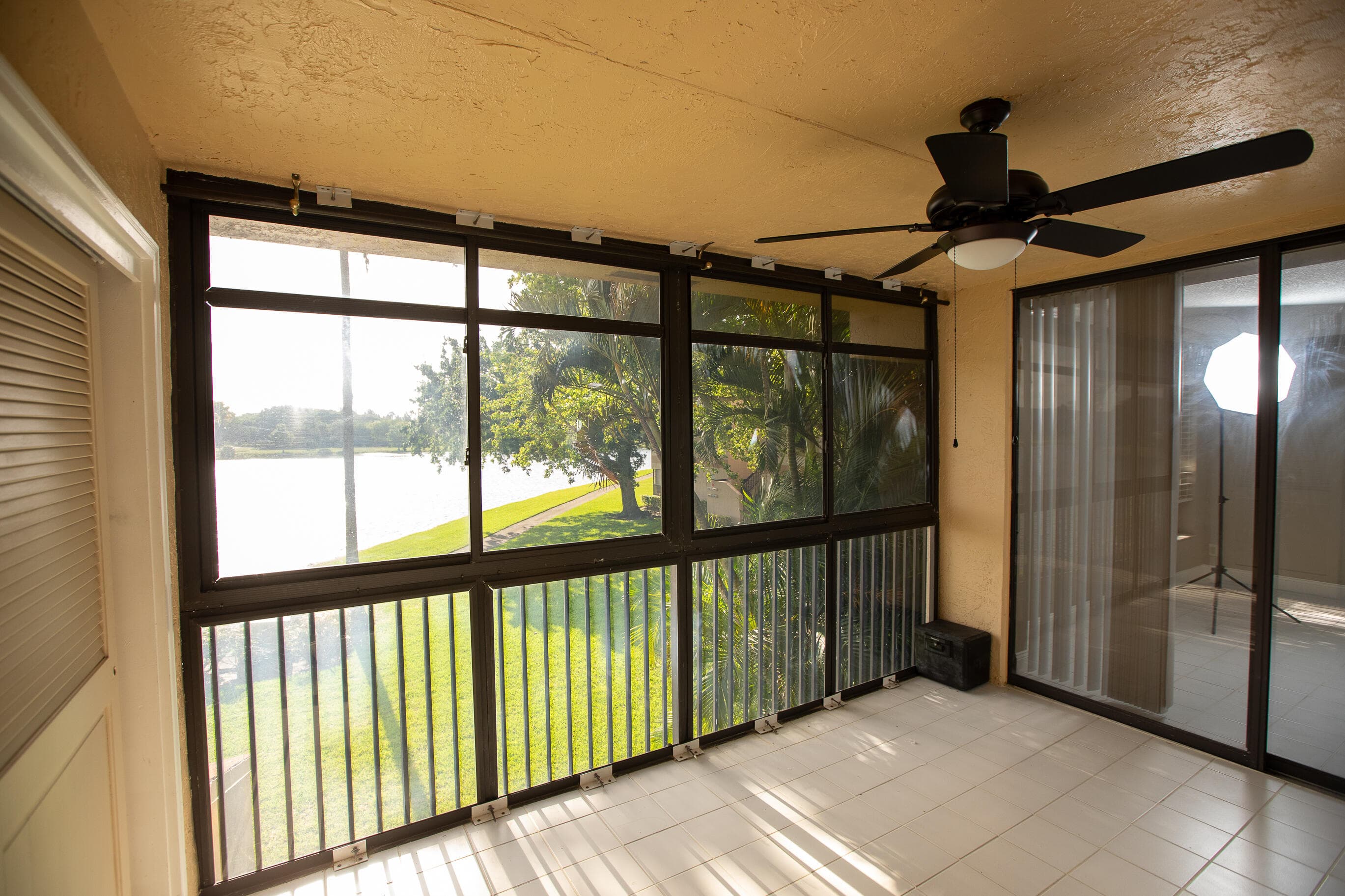 2738 S Carambola Circle S 1913, Coconut Creek, FL 33066 — photo 21 of 39