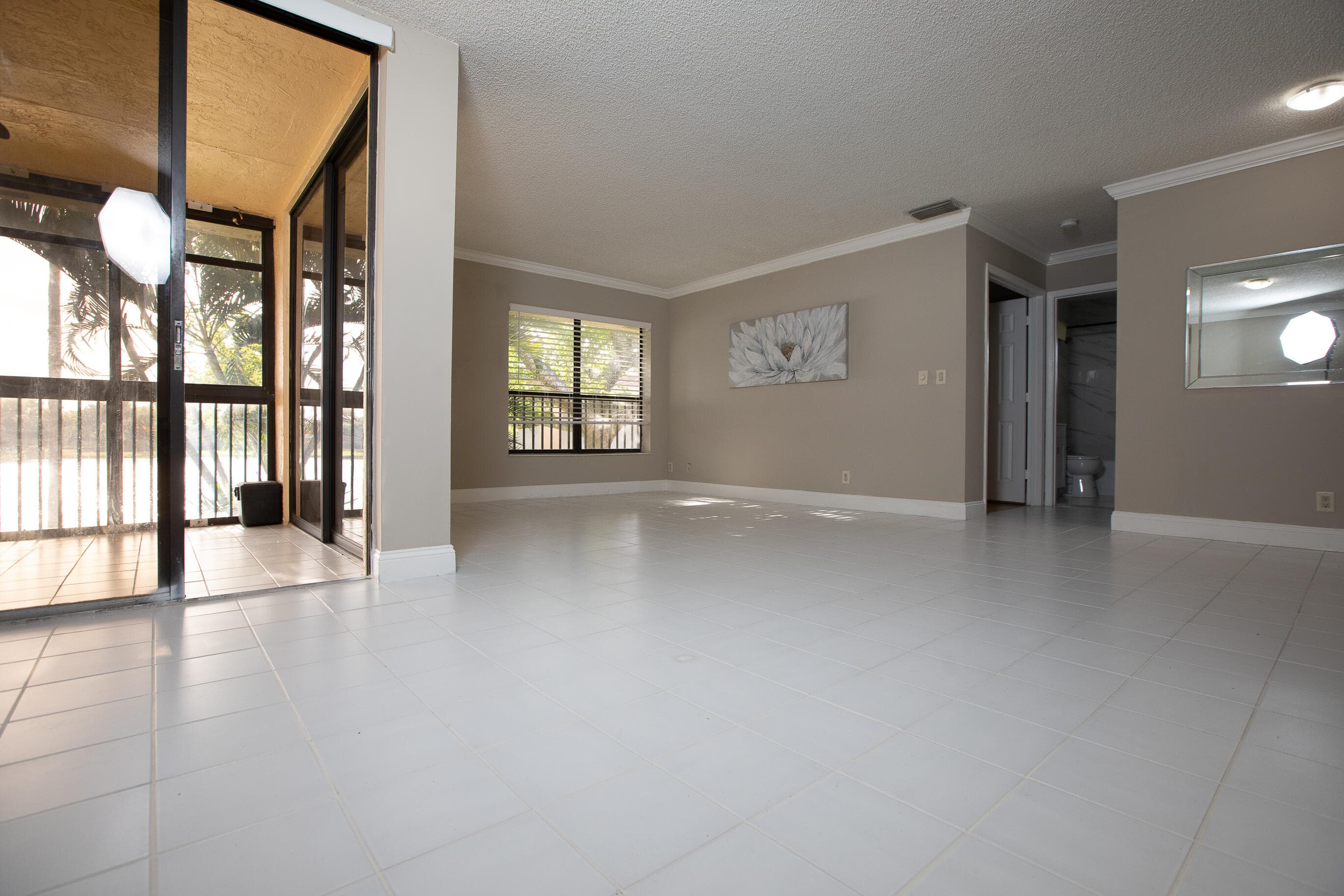 2738 S Carambola Circle S 1913, Coconut Creek, FL 33066 — photo 9 of 39