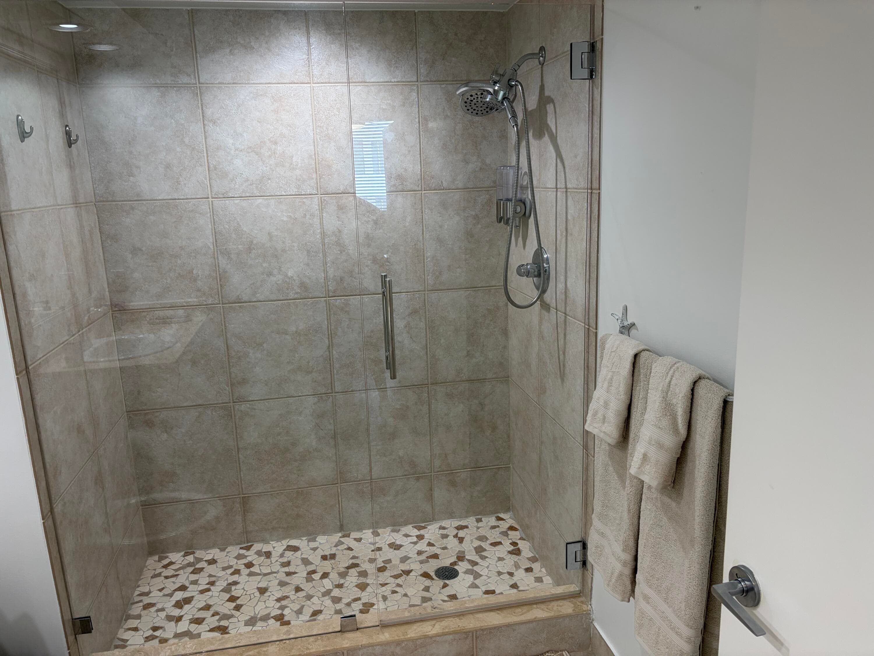1551 N Flagler Drive 905, West Palm Beach, FL 33401 — photo 15 of 22