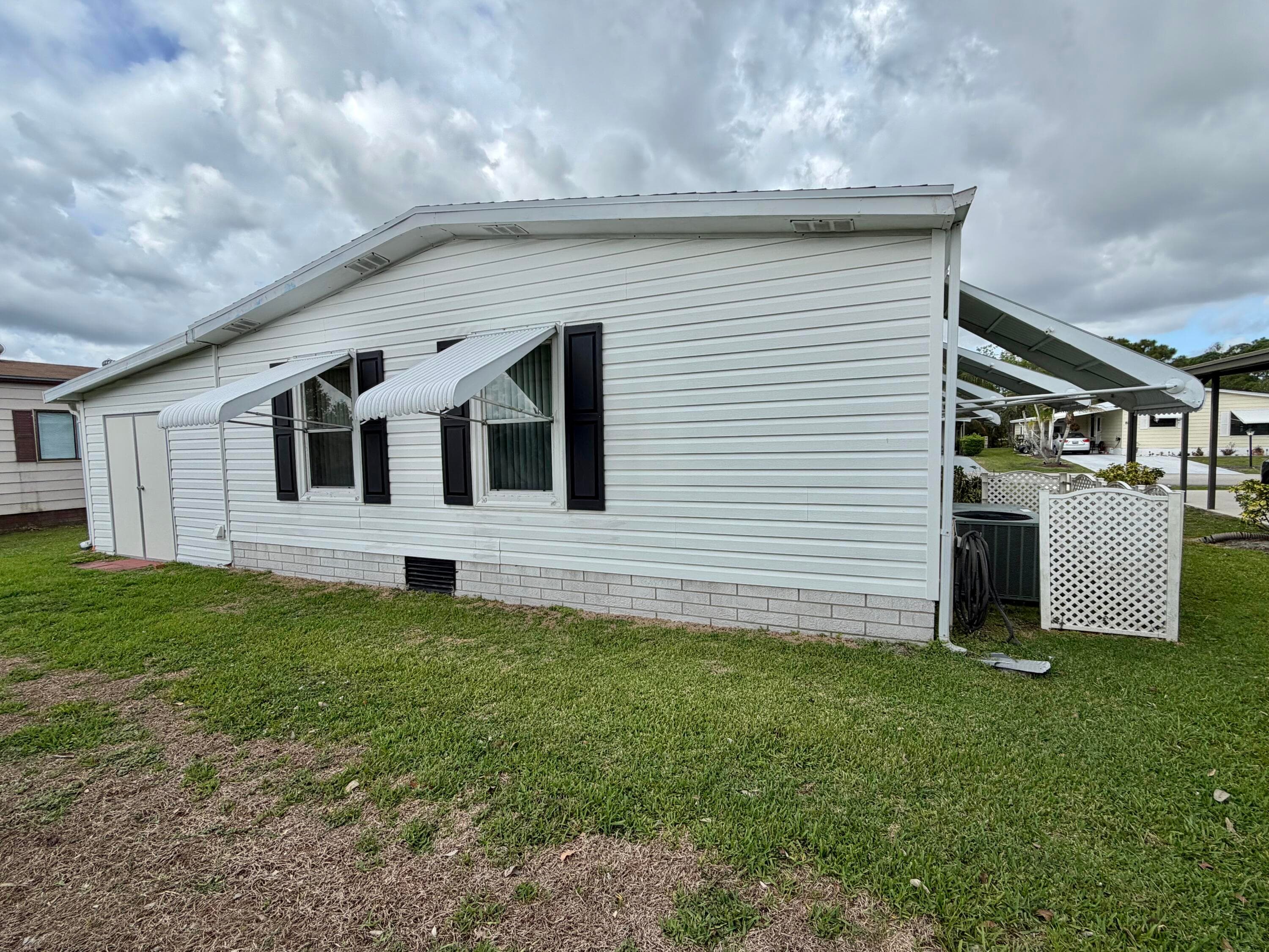 8204 W Bitterbush Lane, Port St. Lucie, FL 34952 — photo 4 of 65