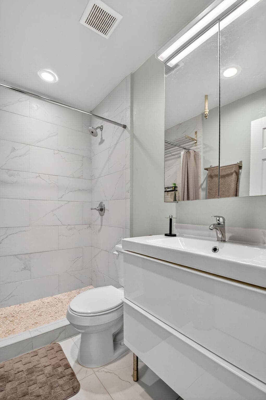 3000 Presidential Way 303, West Palm Beach, FL 33401 — photo 14 of 25