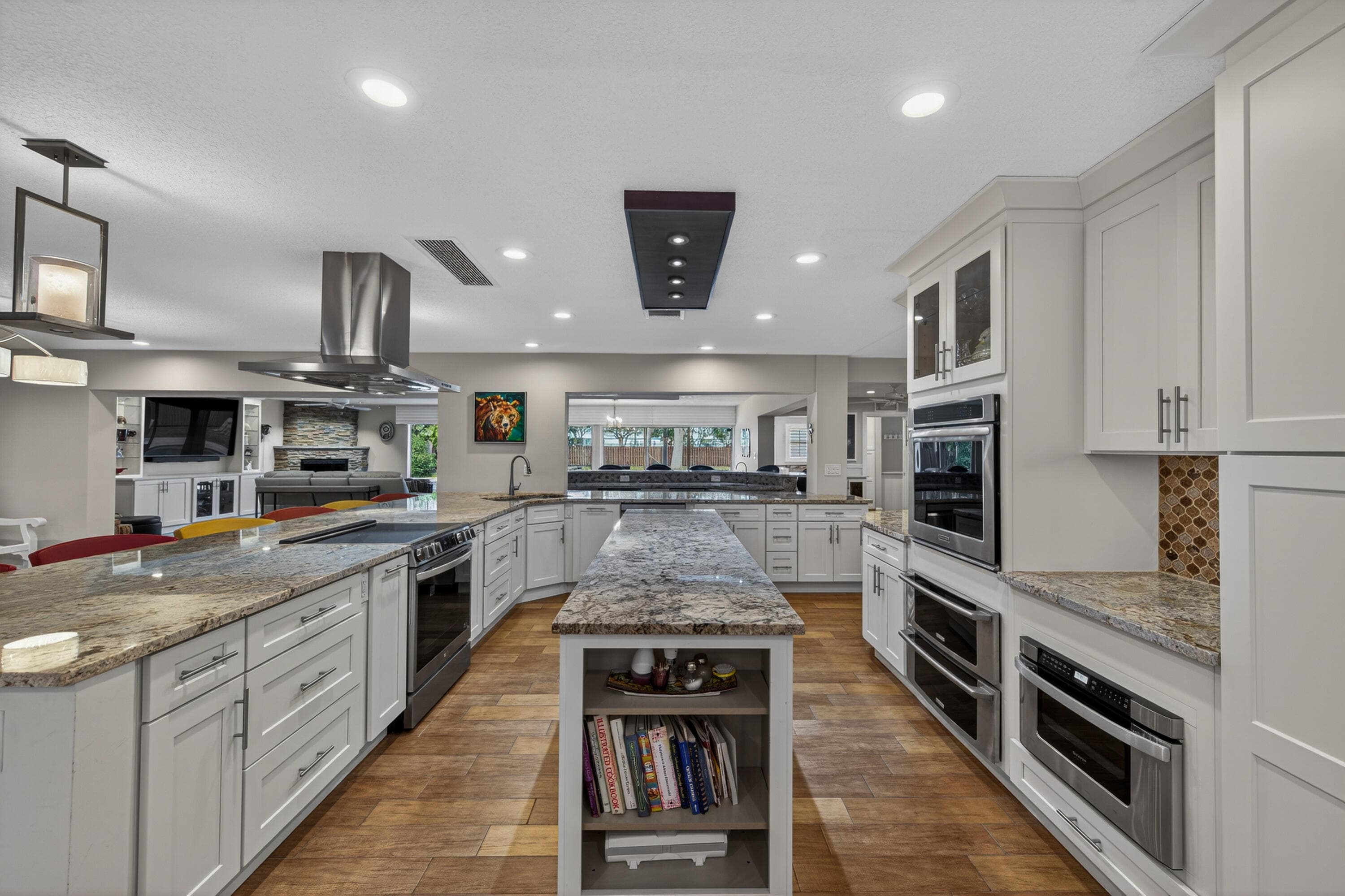2535 SW 30th Terrace, Fort Lauderdale, FL 33312 — photo 9 of 62