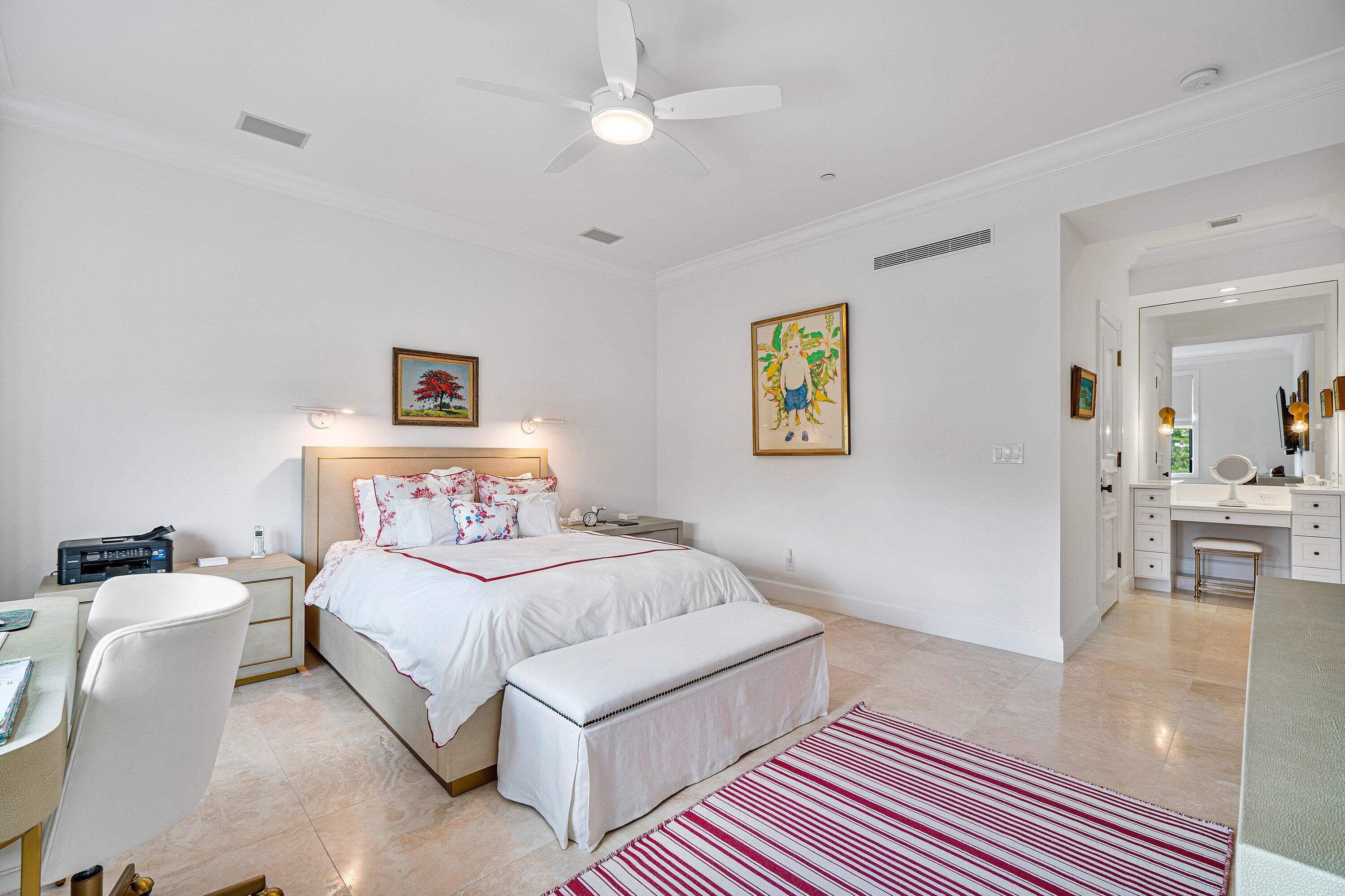 150 Bradley Place 203, Palm Beach, FL 33480 — photo 11 of 25