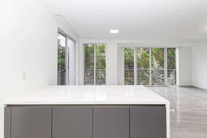 700 NE 14th Avenue 206, Fort Lauderdale, FL 33304 — photo 16 of 73