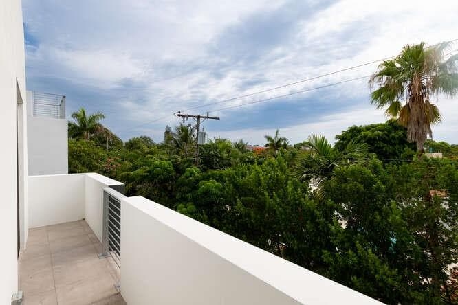 700 NE 14th Avenue 206, Fort Lauderdale, FL 33304 — photo 49 of 73