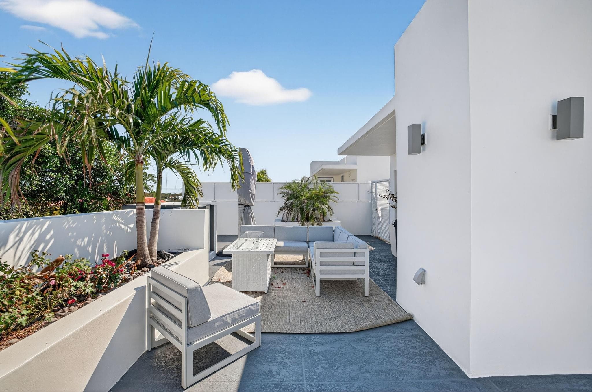 700 NE 14th Avenue 206, Fort Lauderdale, FL 33304 — photo 54 of 73