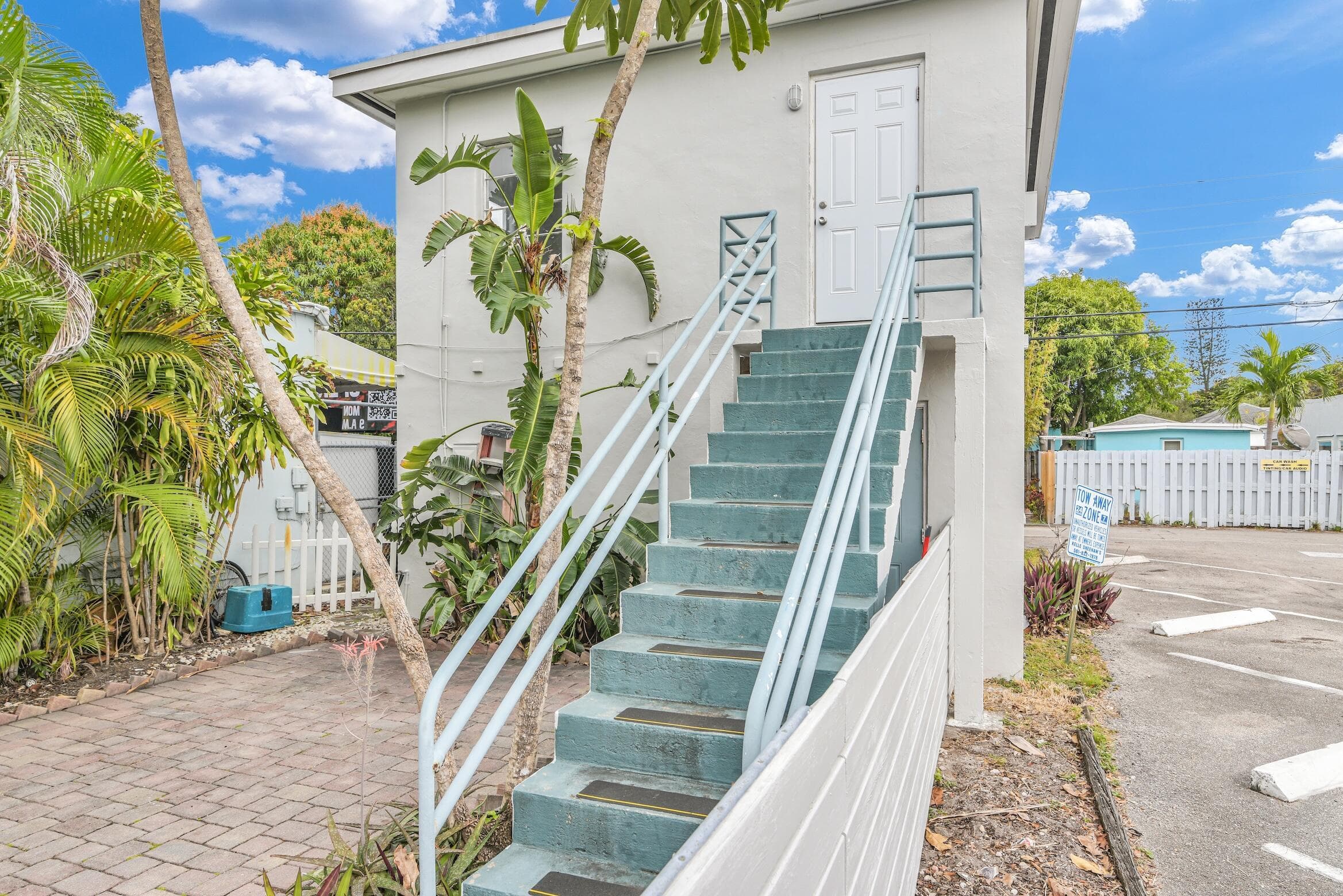 820 N Dixie Highway 4, Lake Worth Beach, FL 33460 — photo 3 of 29