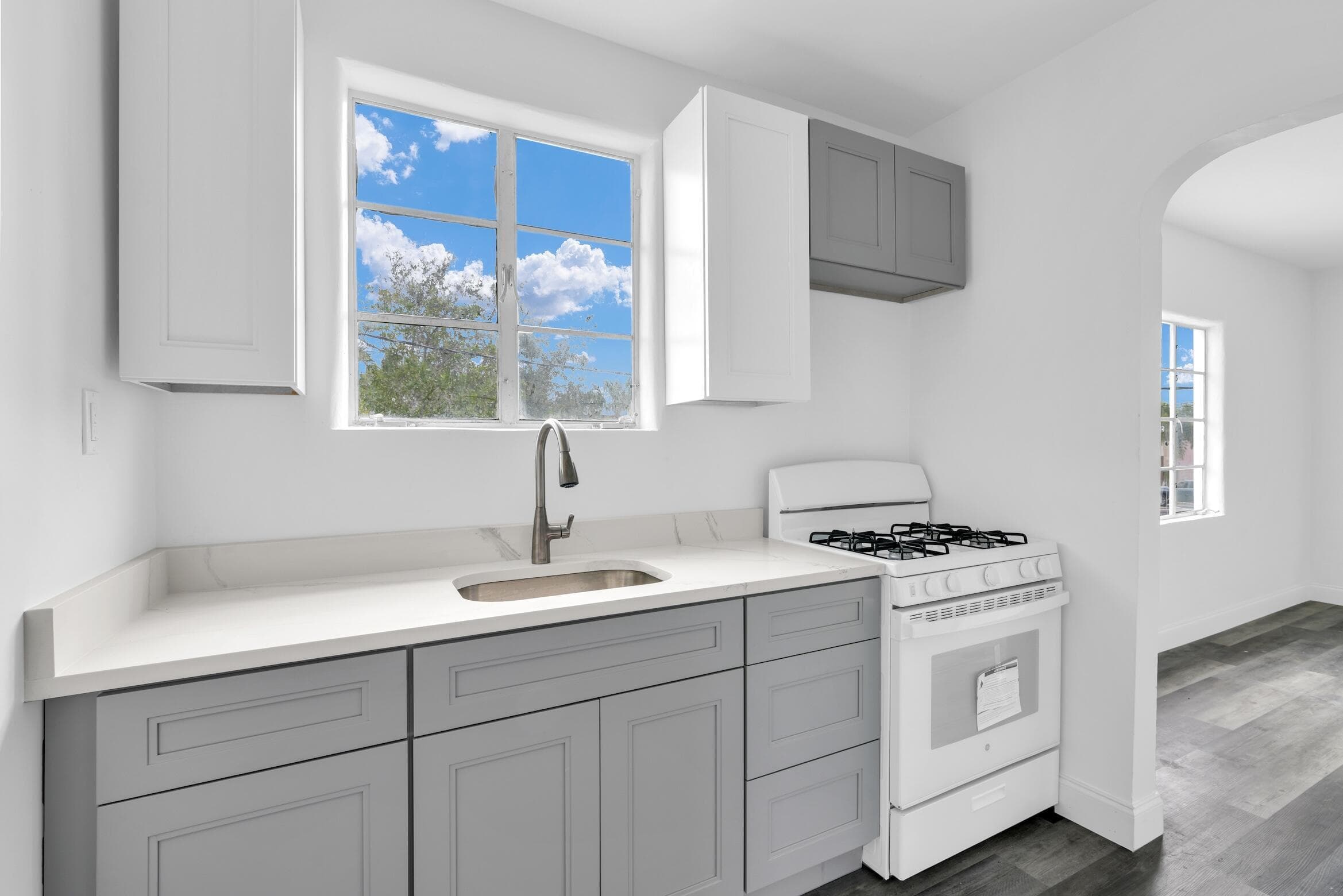 820 N Dixie Highway 4, Lake Worth Beach, FL 33460 — photo 16 of 29