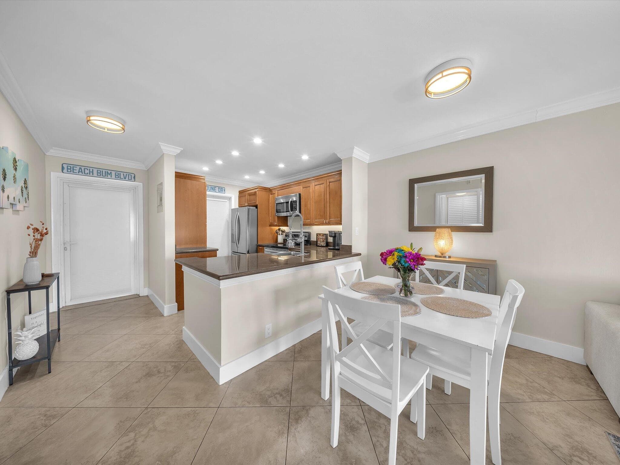 1461 S Ocean Boulevard 218, Lauderdale-By-The-Sea, FL 33062 — photo 5 of 33
