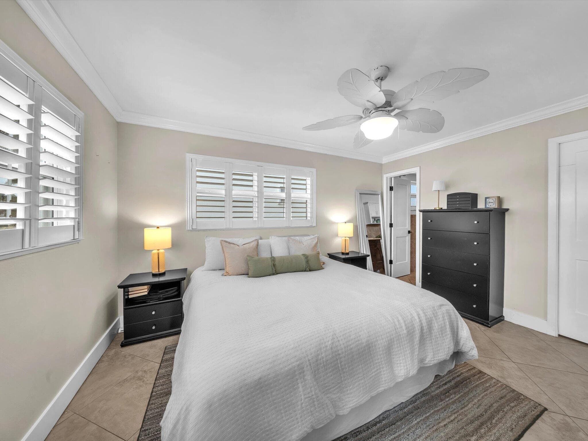 1461 S Ocean Boulevard 218, Lauderdale-By-The-Sea, FL 33062 — photo 6 of 33