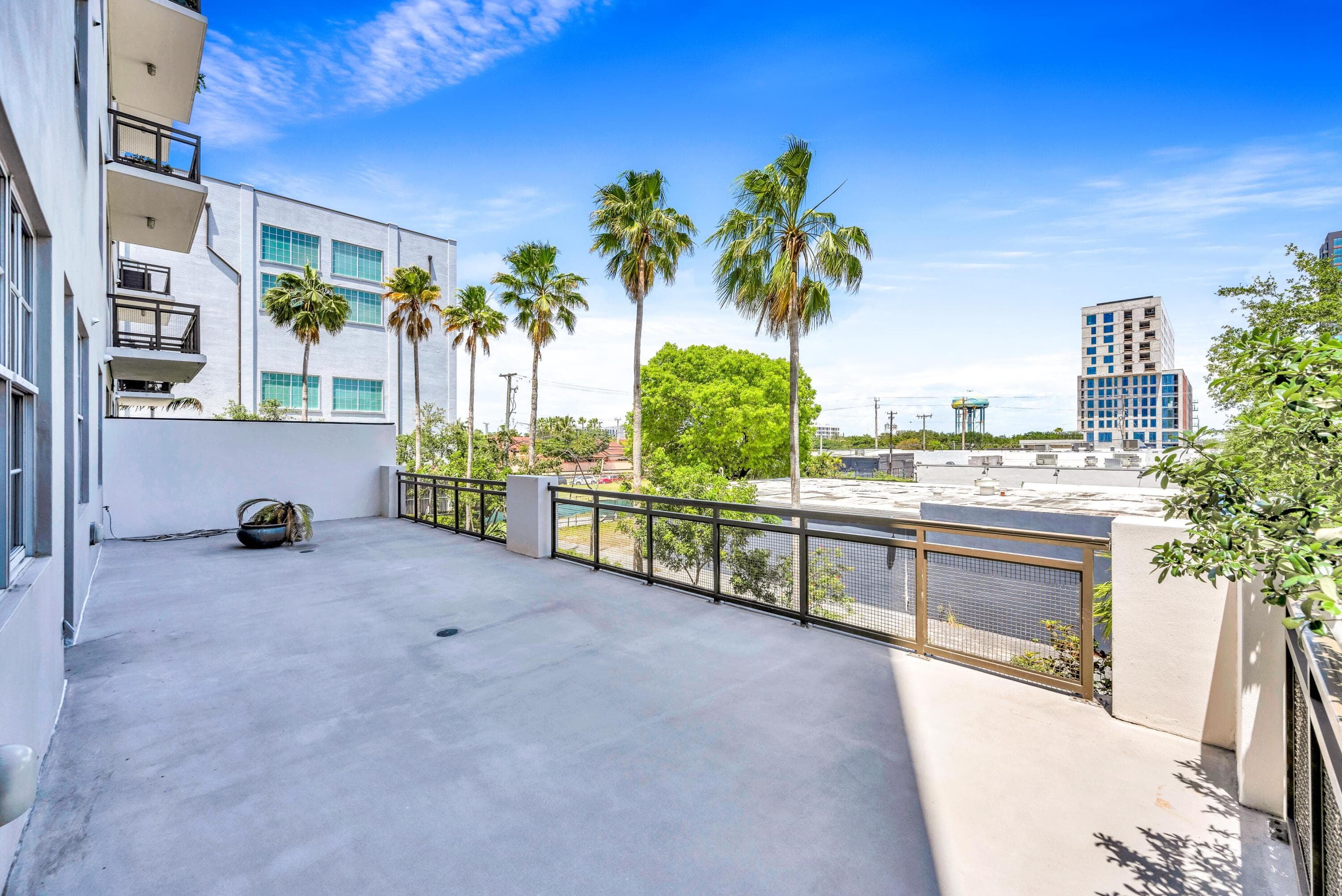 411 NW 1st Avenue 202, Fort Lauderdale, FL 33301 — photo 3 of 46