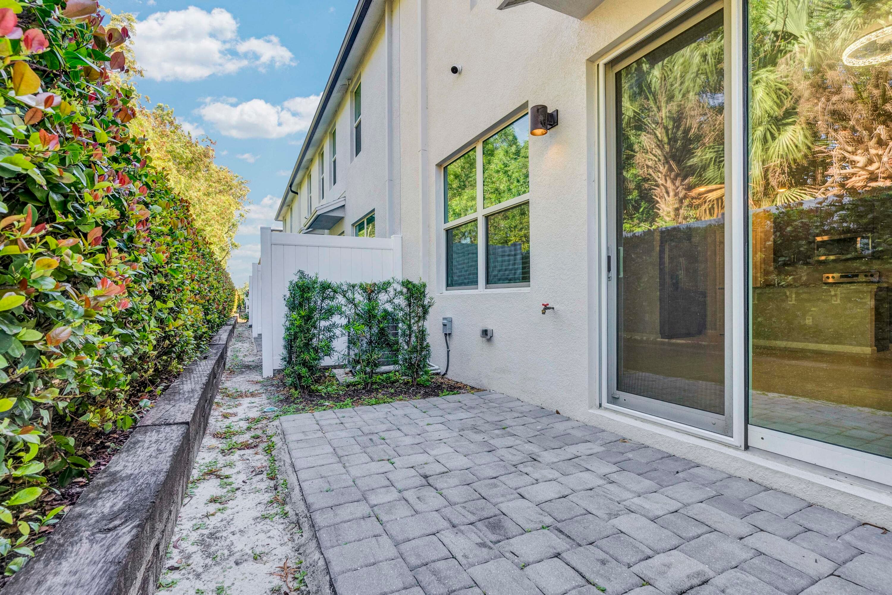 5659 Enclave Drive, Riviera Beach, FL 33407 — photo 21 of 28