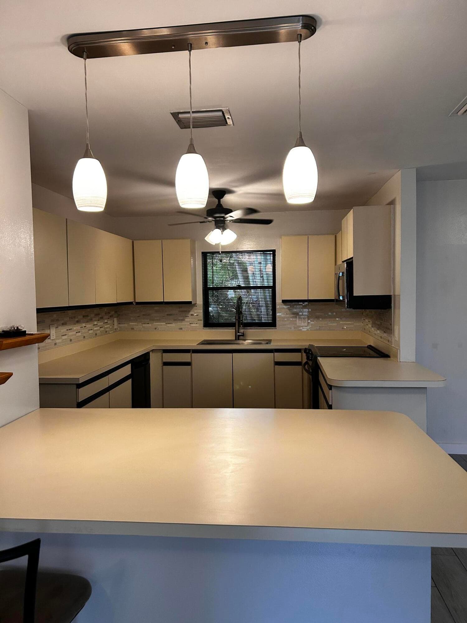 51 Meadows Drive, Boynton Beach, FL 33436 — photo 11 of 38