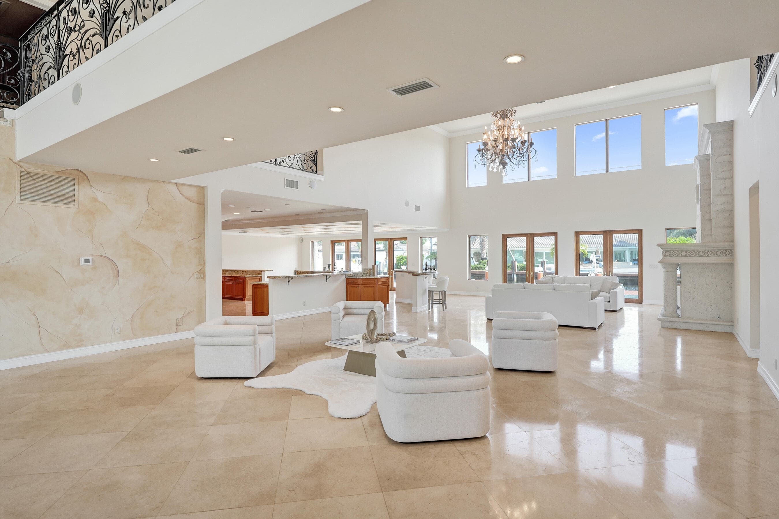 3061 NE 43rd Street, Fort Lauderdale, FL 33308 — photo 14 of 44