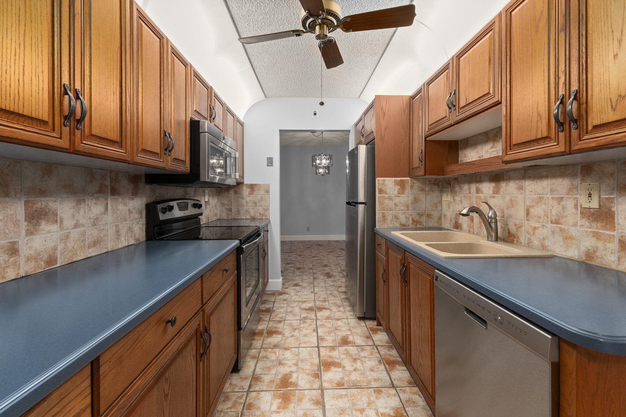 1767 S Dovetail Drive R, Fort Pierce, FL 34982 — photo 12 of 36