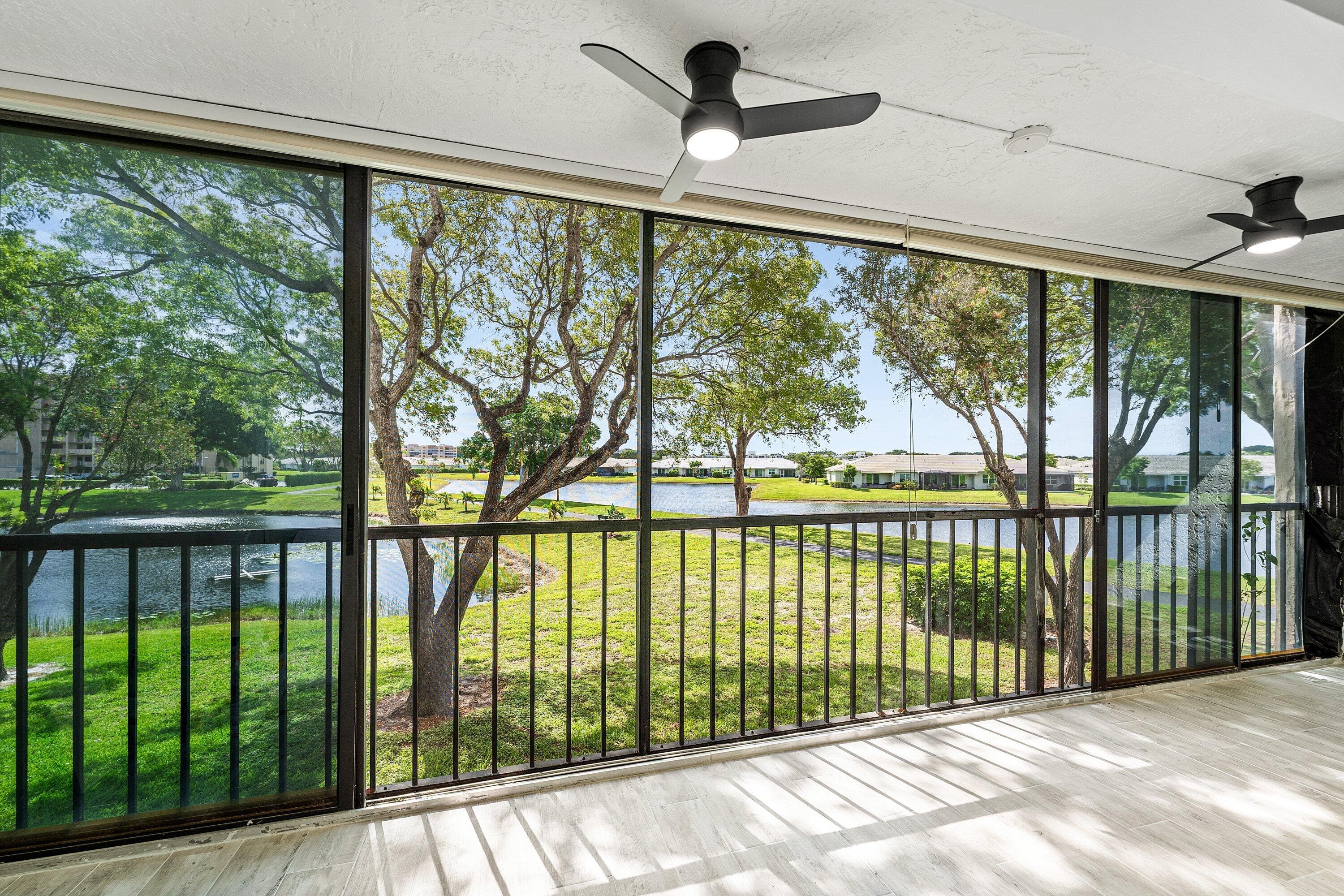 7192 Huntington Lane 208, Delray Beach, FL 33446 — photo 2 of 43